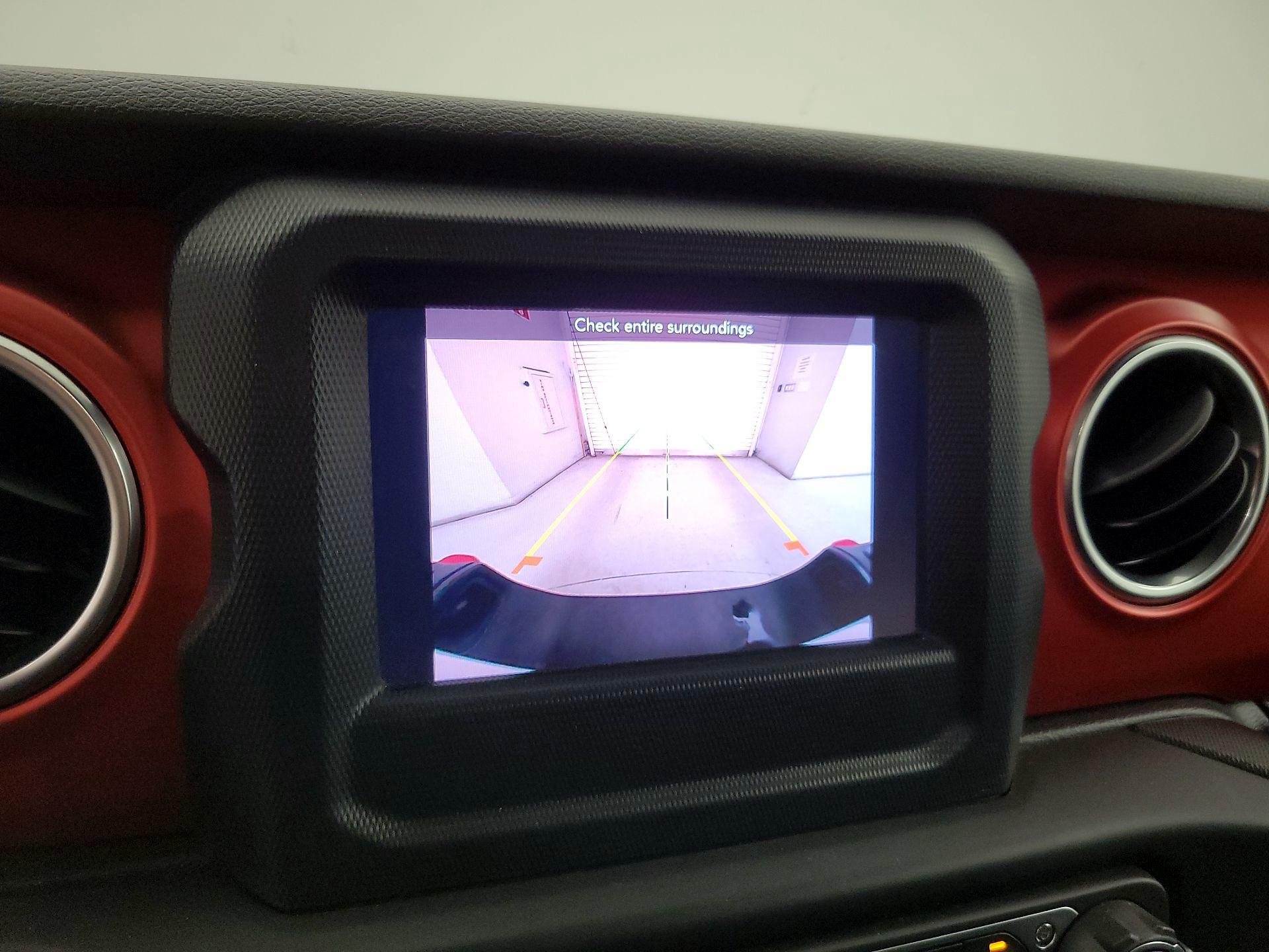 Thumbnail: 2021 Jeep Gladiator - 14