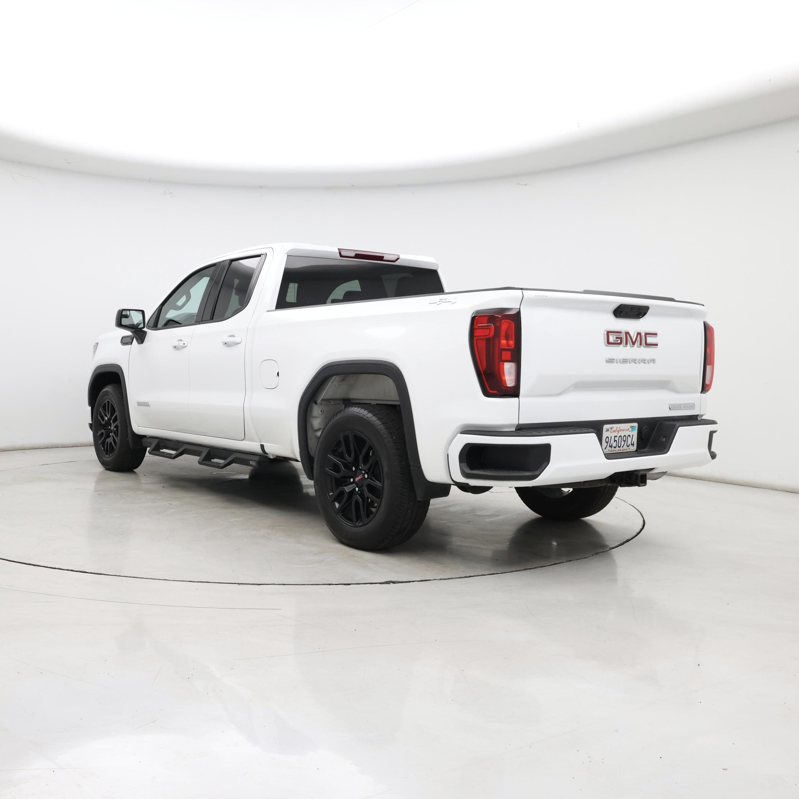 Thumbnail: 2024 GMC Sierra 1500 - 2