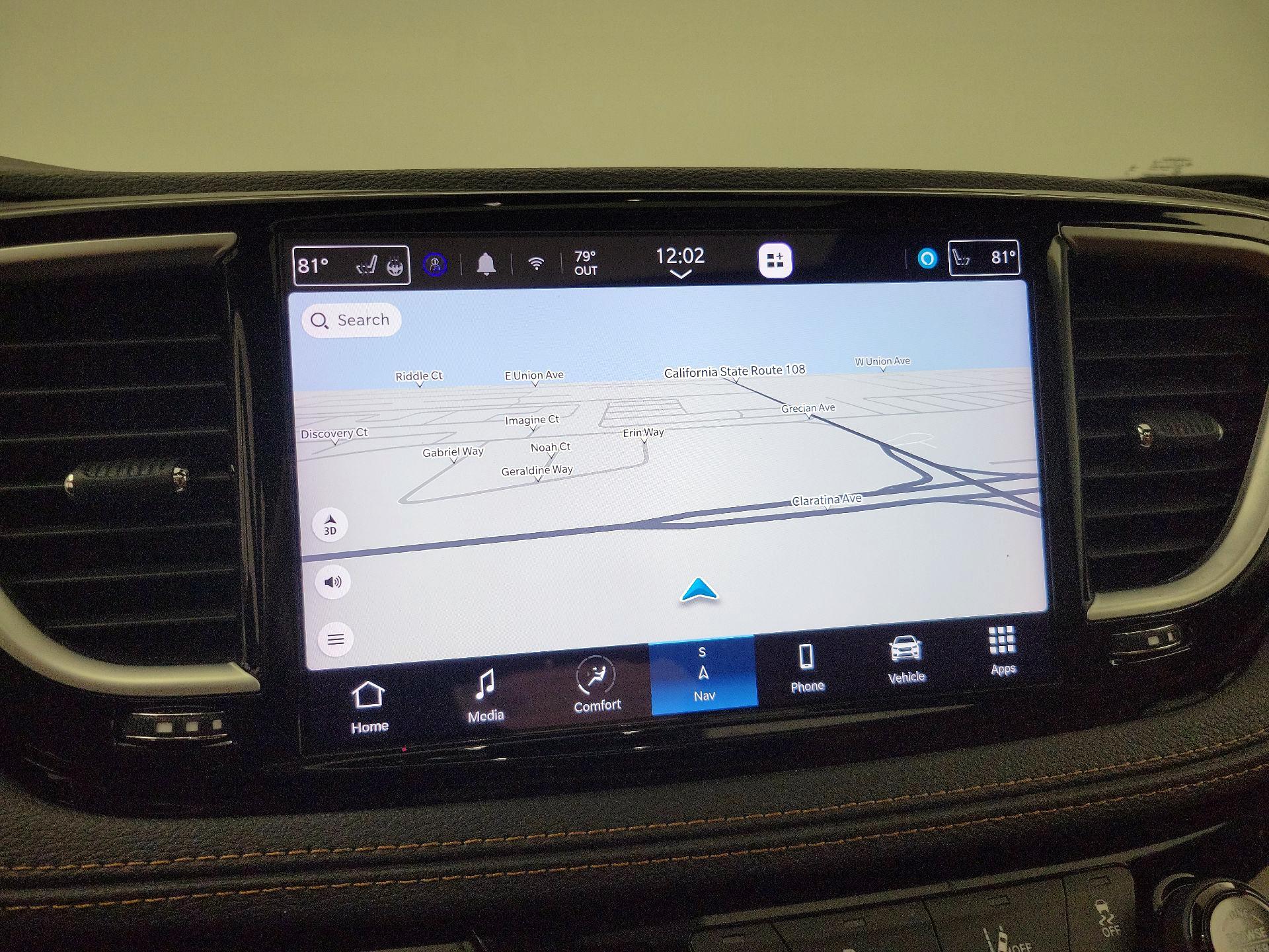 Thumbnail: 2023 Chrysler Pacifica - 14