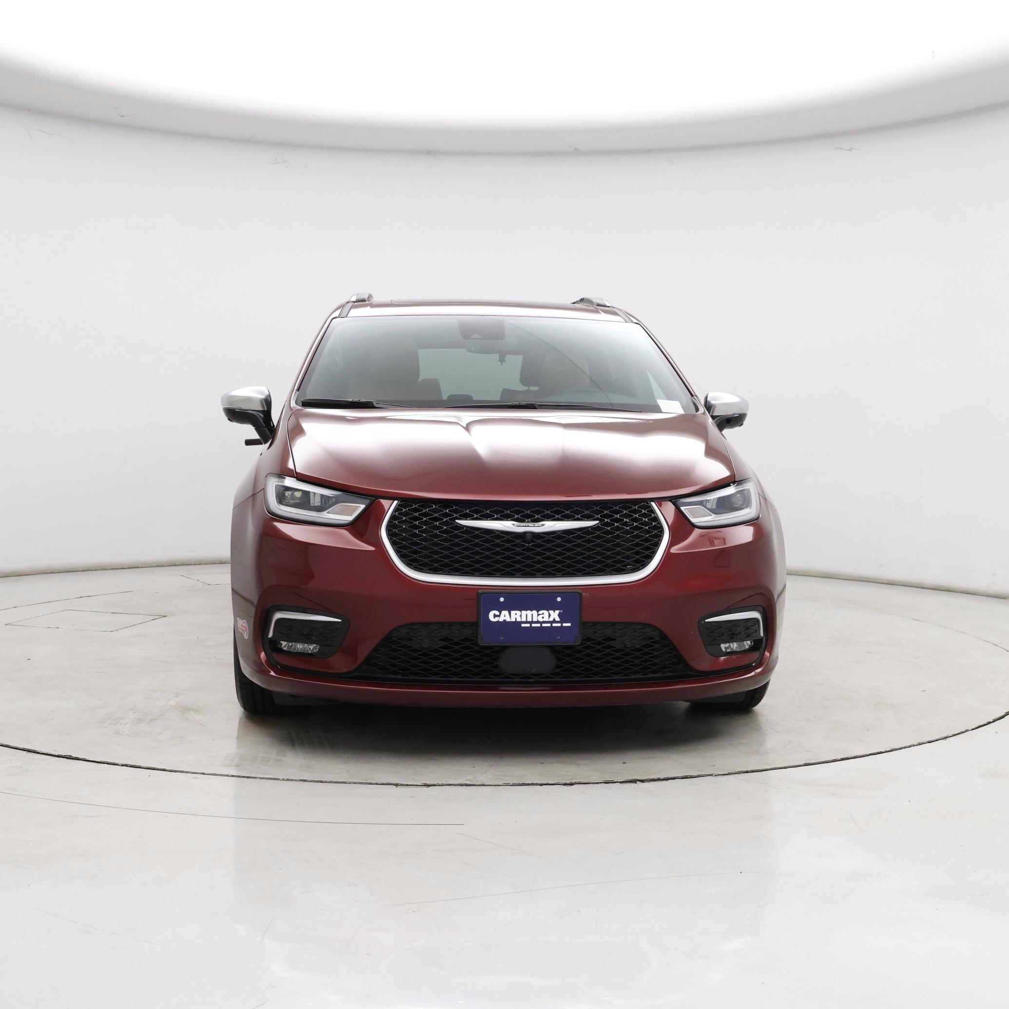 Thumbnail: 2023 Chrysler Pacifica - 5