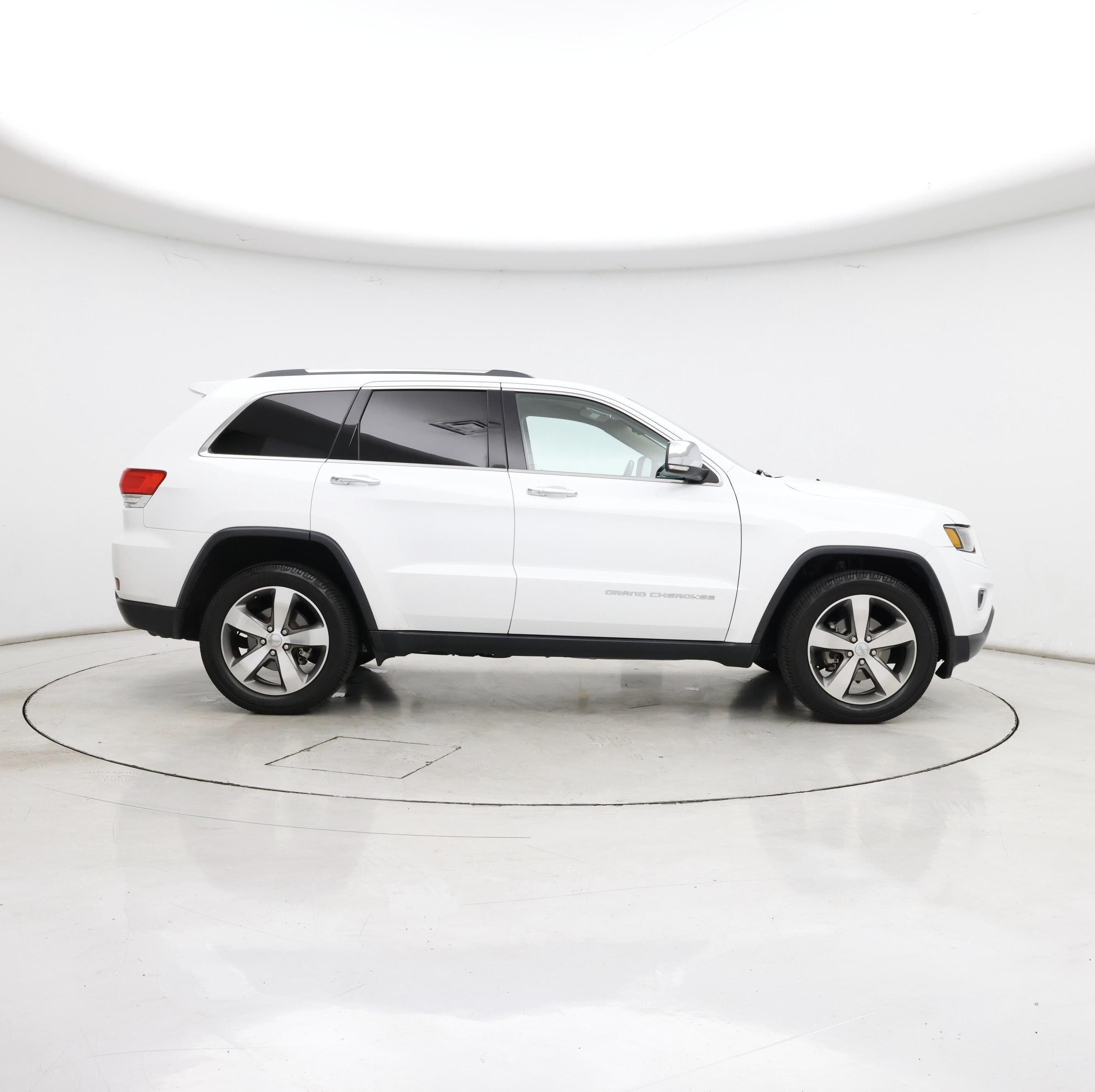 Thumbnail: 2016 Jeep Grand Cherokee - 7