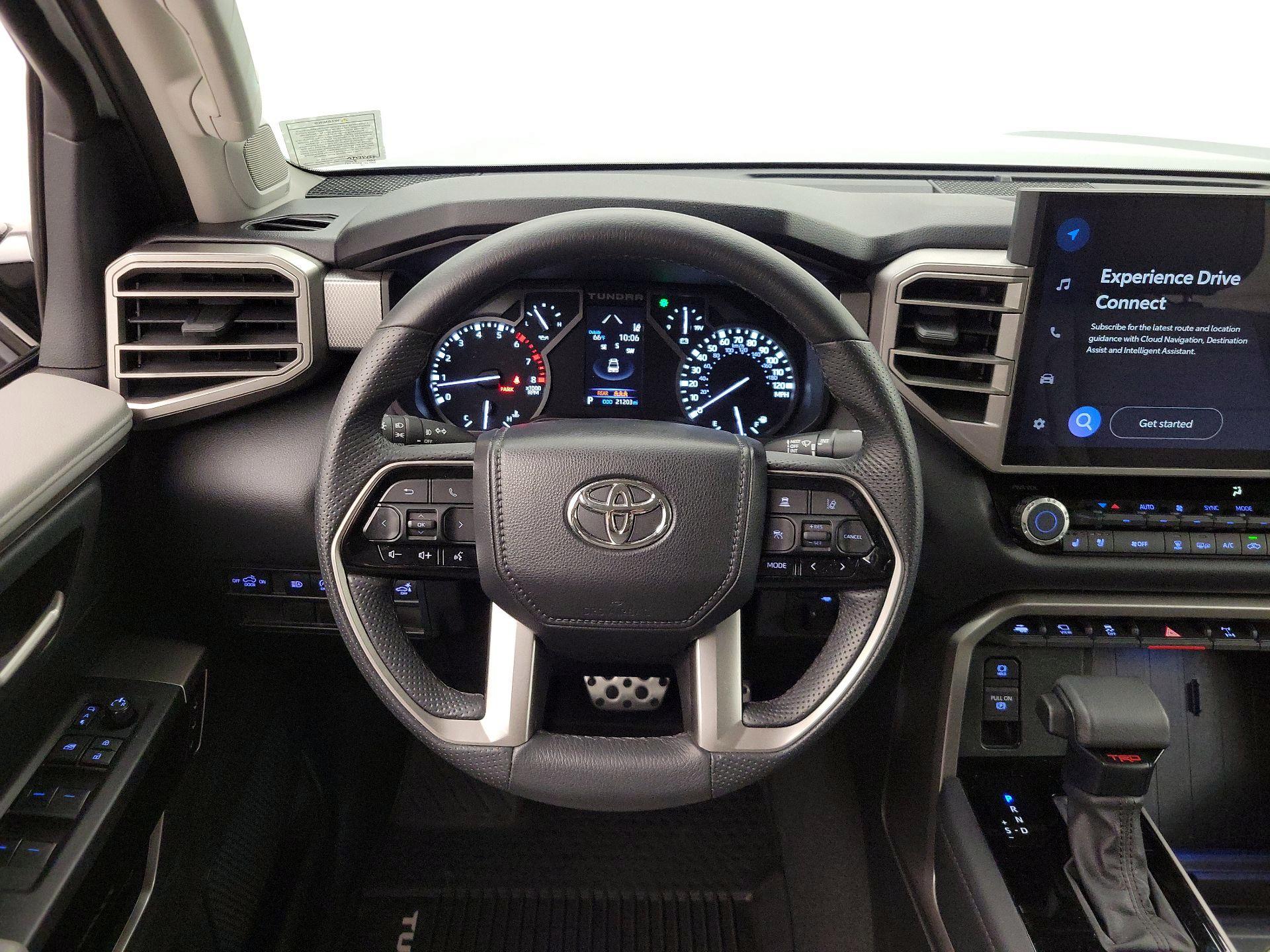 Thumbnail: 2022 Toyota Tundra - 10