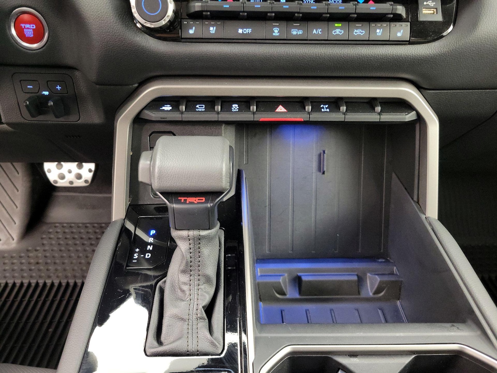 2022 Toyota Tundra Limited - Photo 18