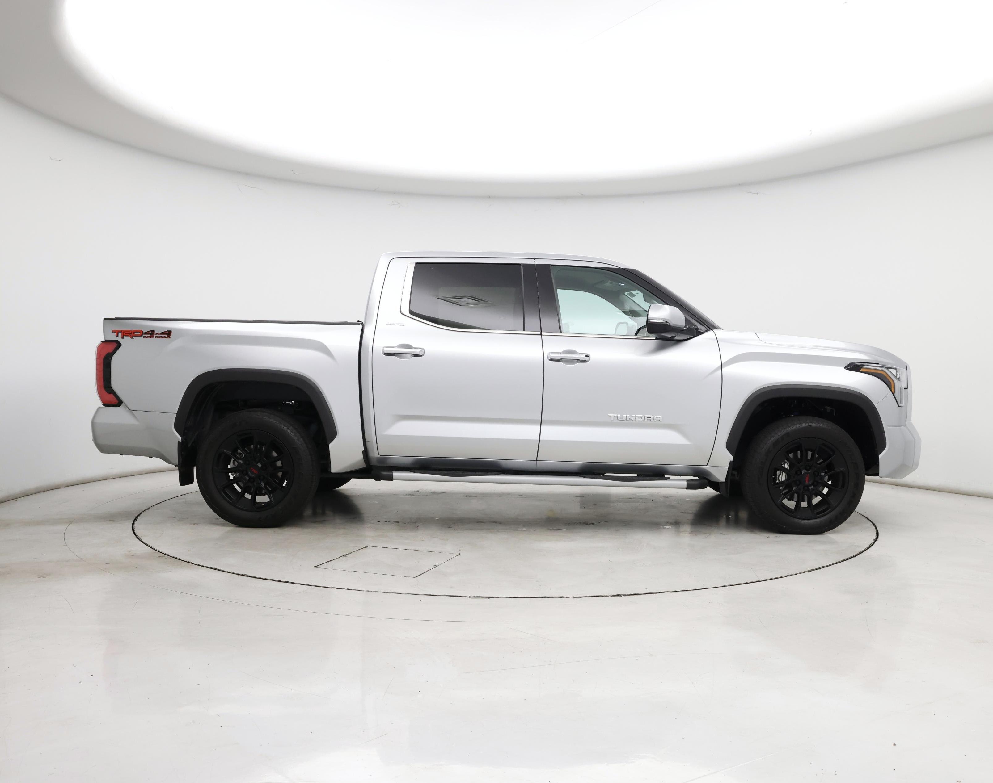 Thumbnail: 2022 Toyota Tundra - 7