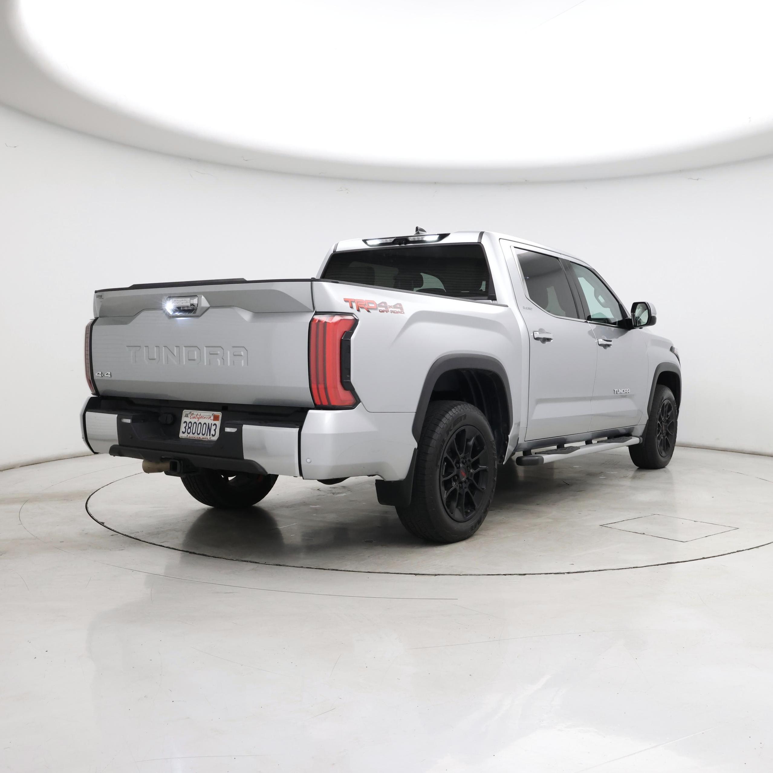 Thumbnail: 2022 Toyota Tundra - 8