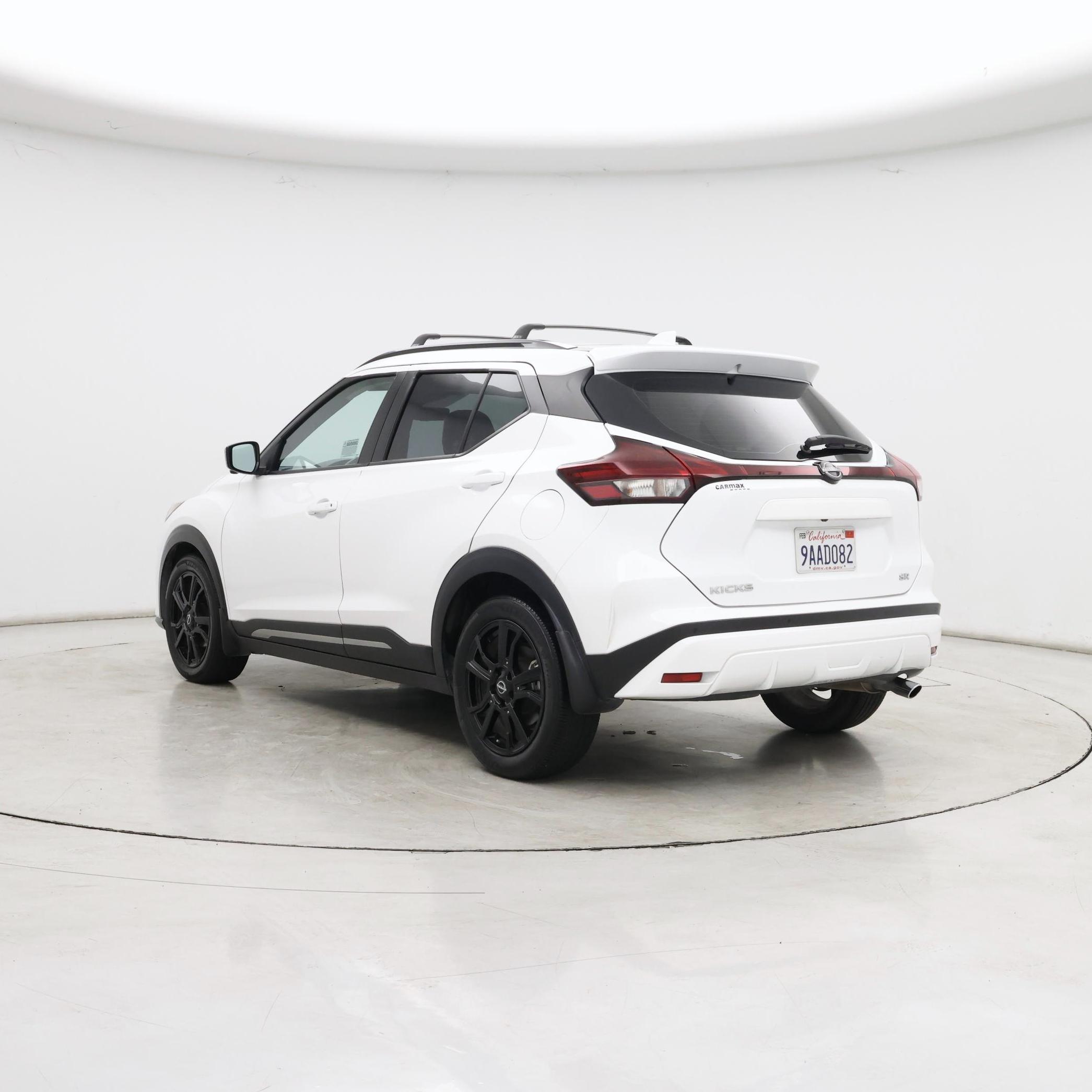 Thumbnail: 2022 Nissan Kicks - 2