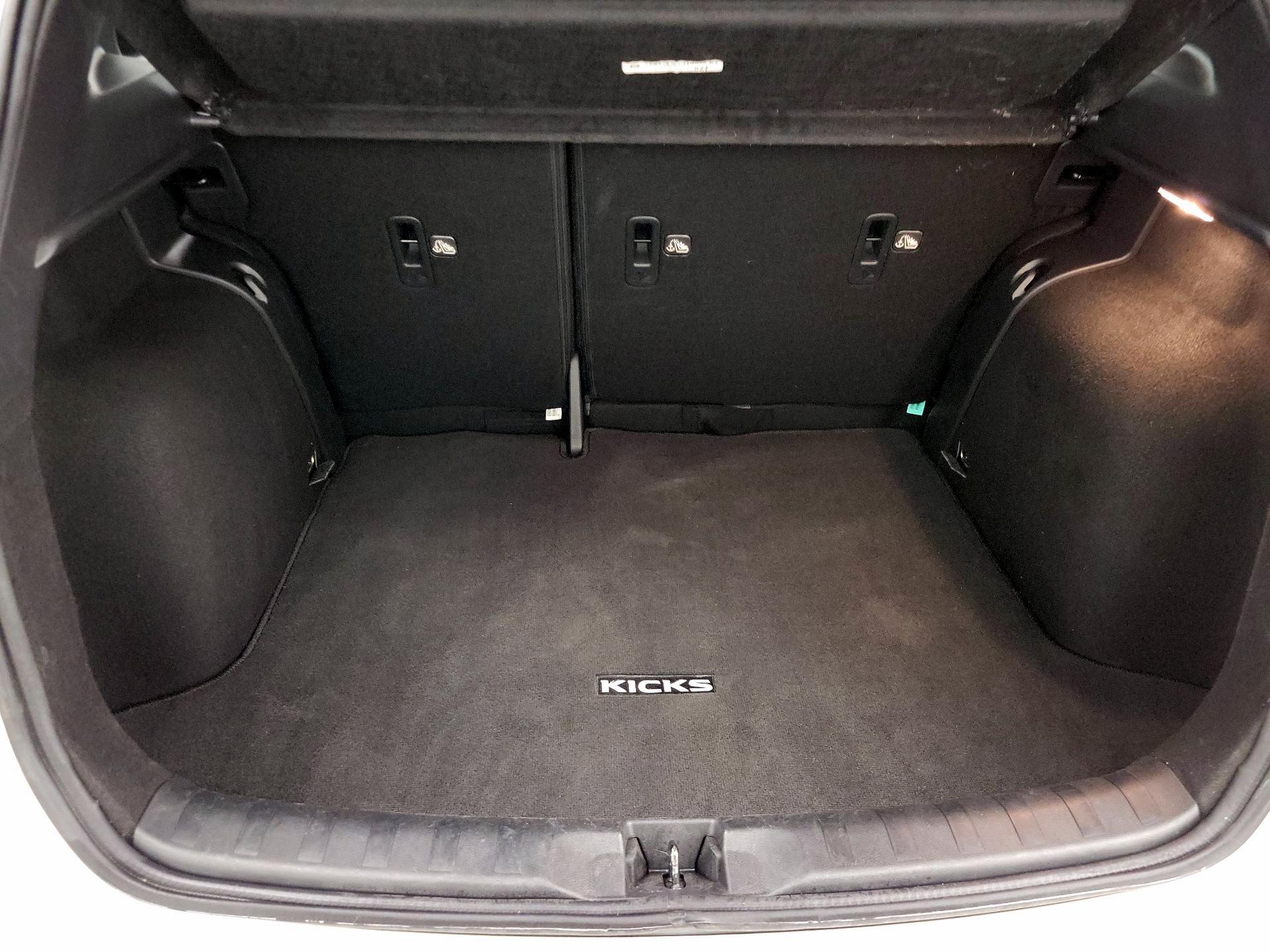 Thumbnail: 2022 Nissan Kicks - 20