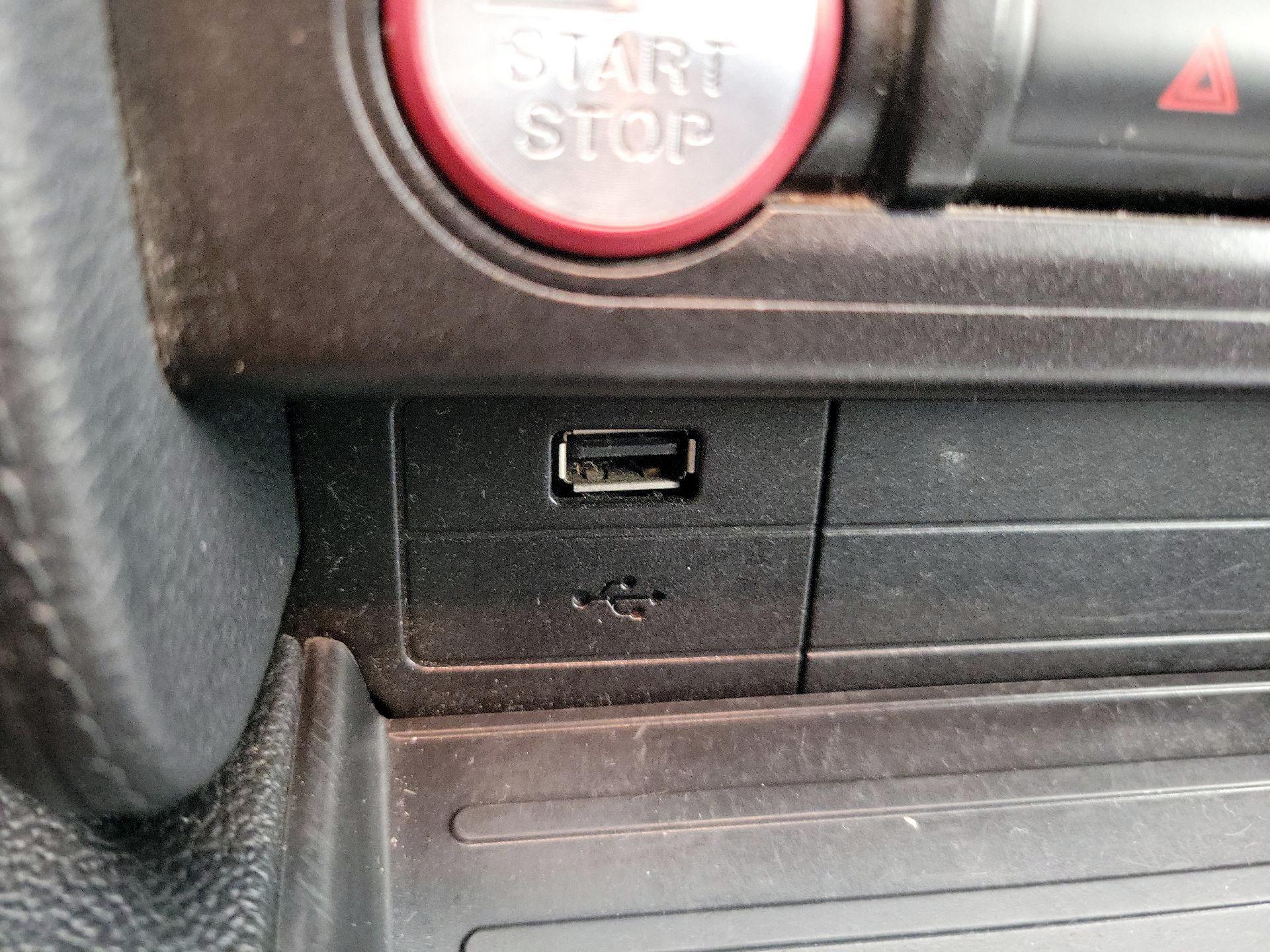 Thumbnail: 2019 Ford Mustang - 18