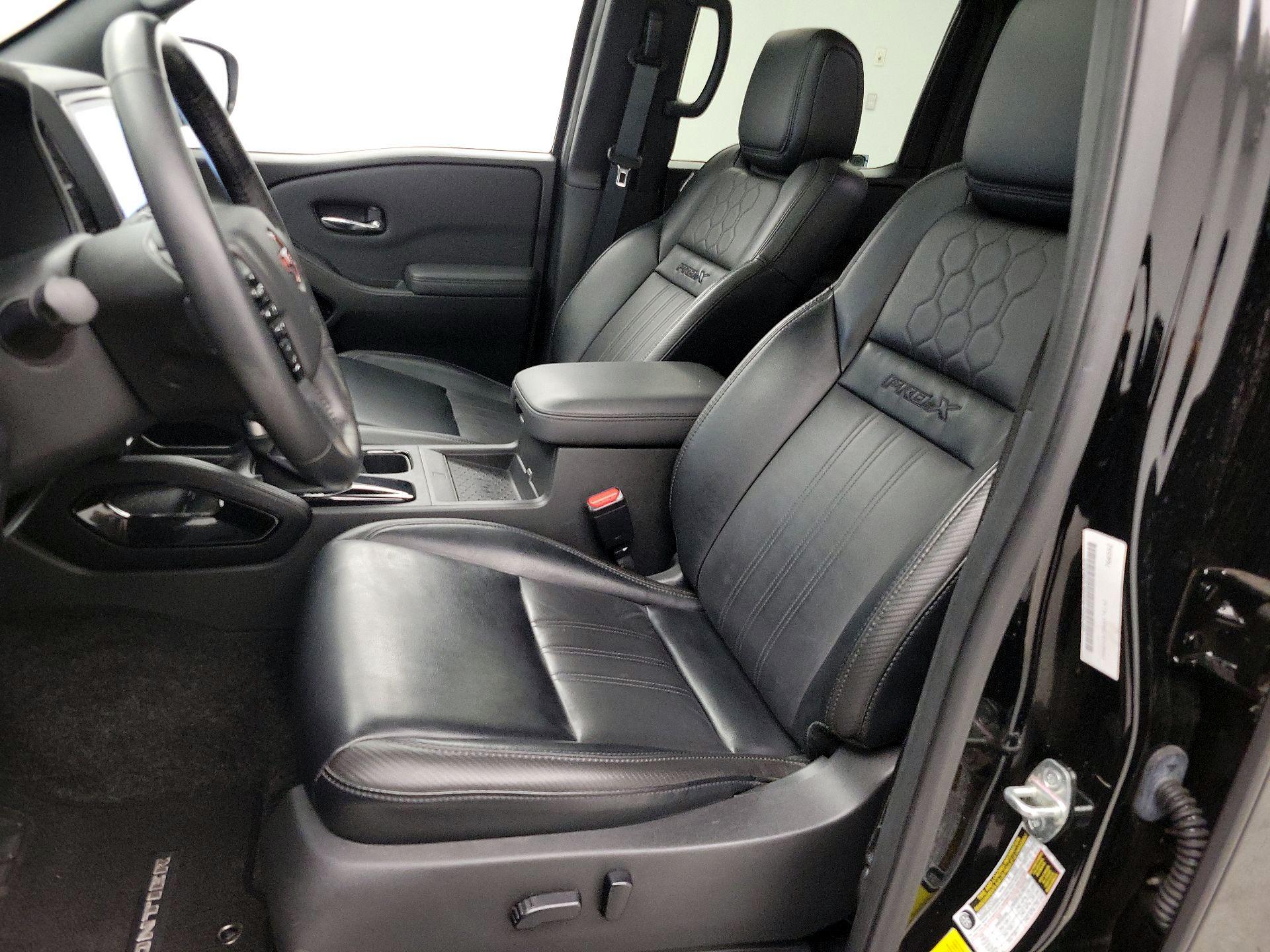 Thumbnail: 2022 Nissan Frontier - 11