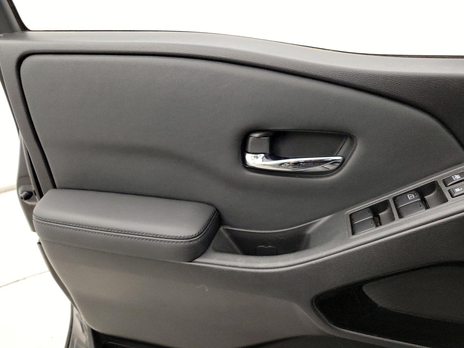 Thumbnail: 2022 Nissan Frontier - 12