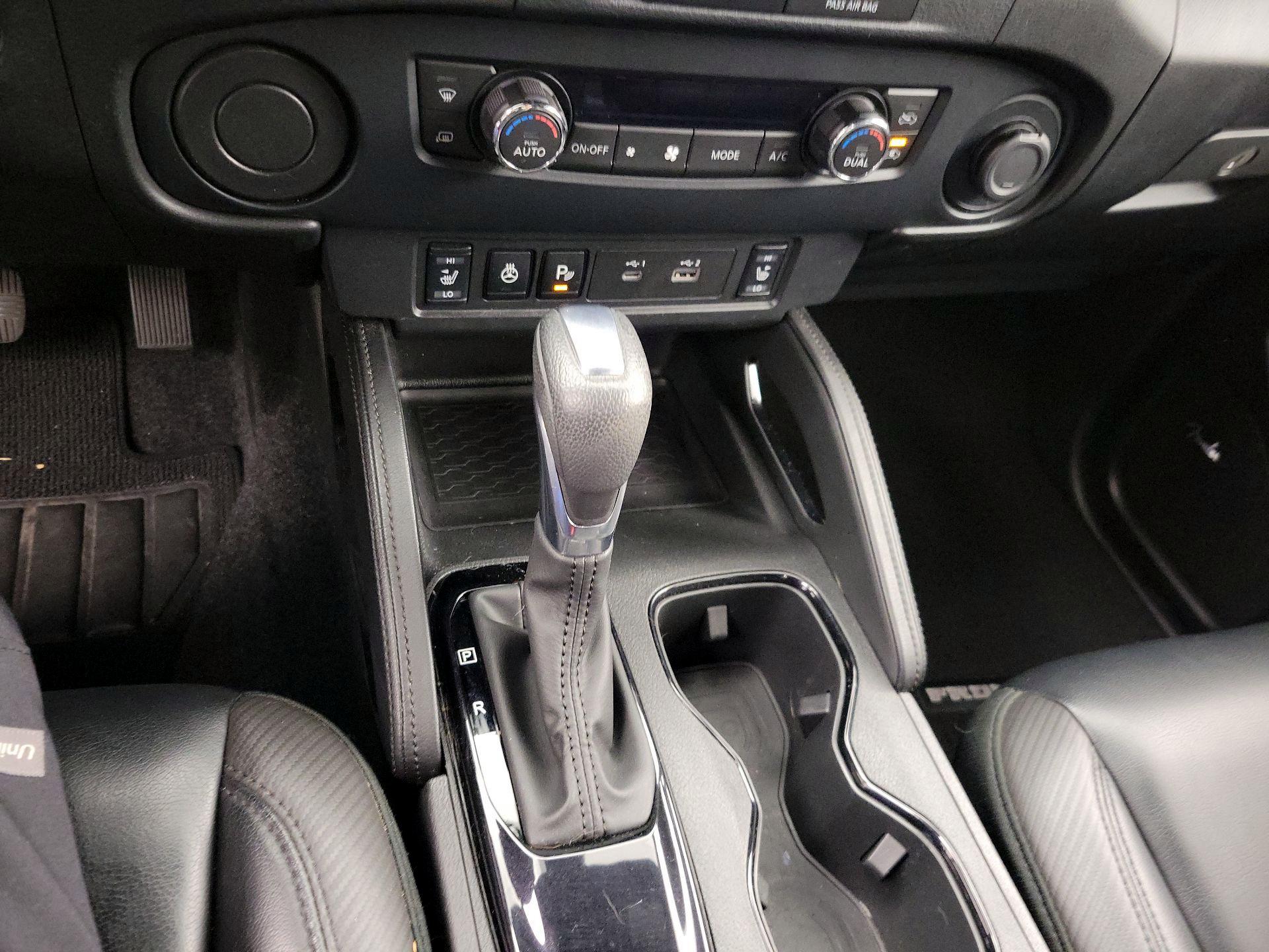 Thumbnail: 2022 Nissan Frontier - 18