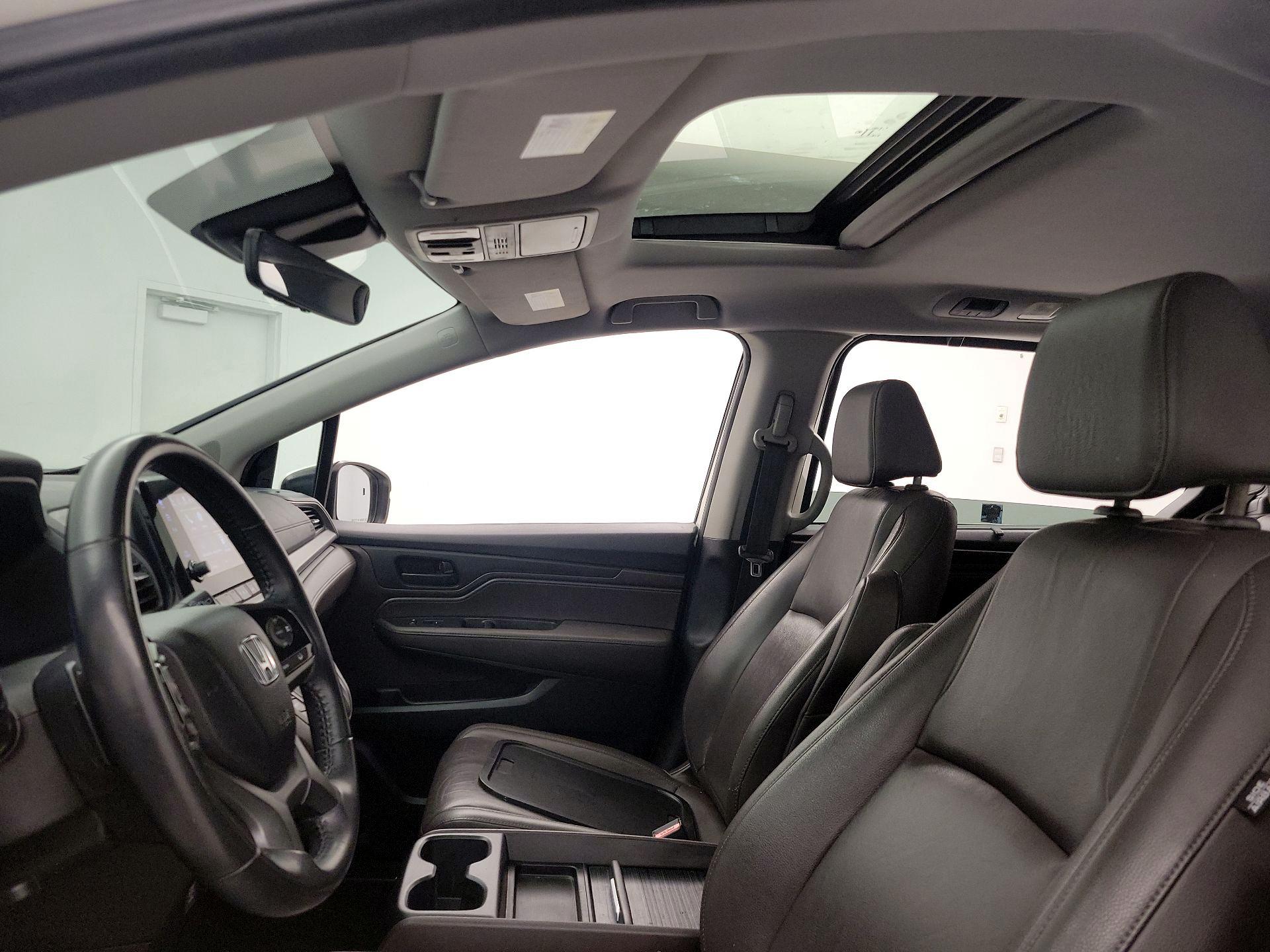 Thumbnail: 2019 Honda Odyssey - 19