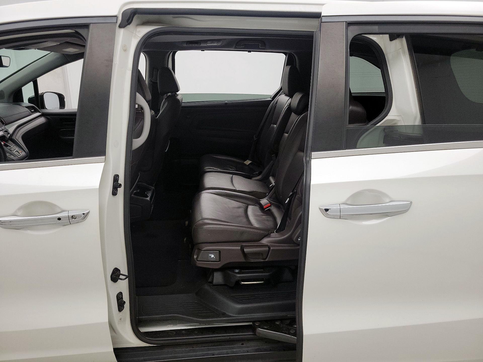 Thumbnail: 2019 Honda Odyssey - 20