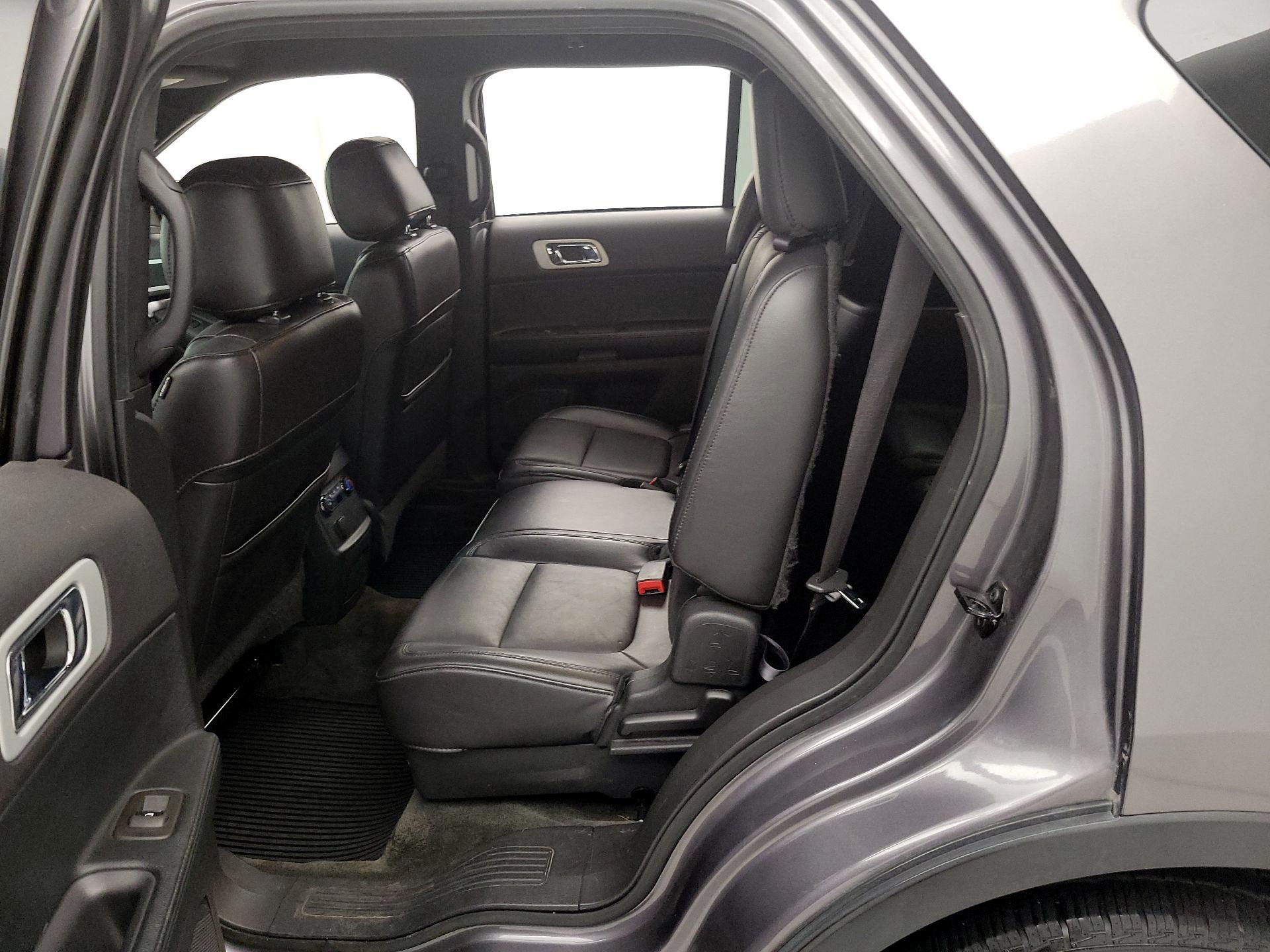 Thumbnail: 2014 Ford Explorer - 20