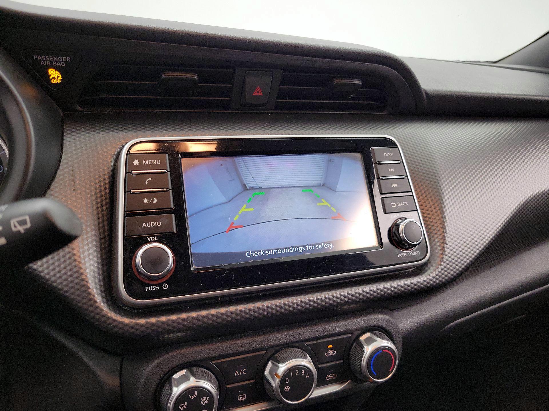 Thumbnail: 2019 Nissan Kicks - 14