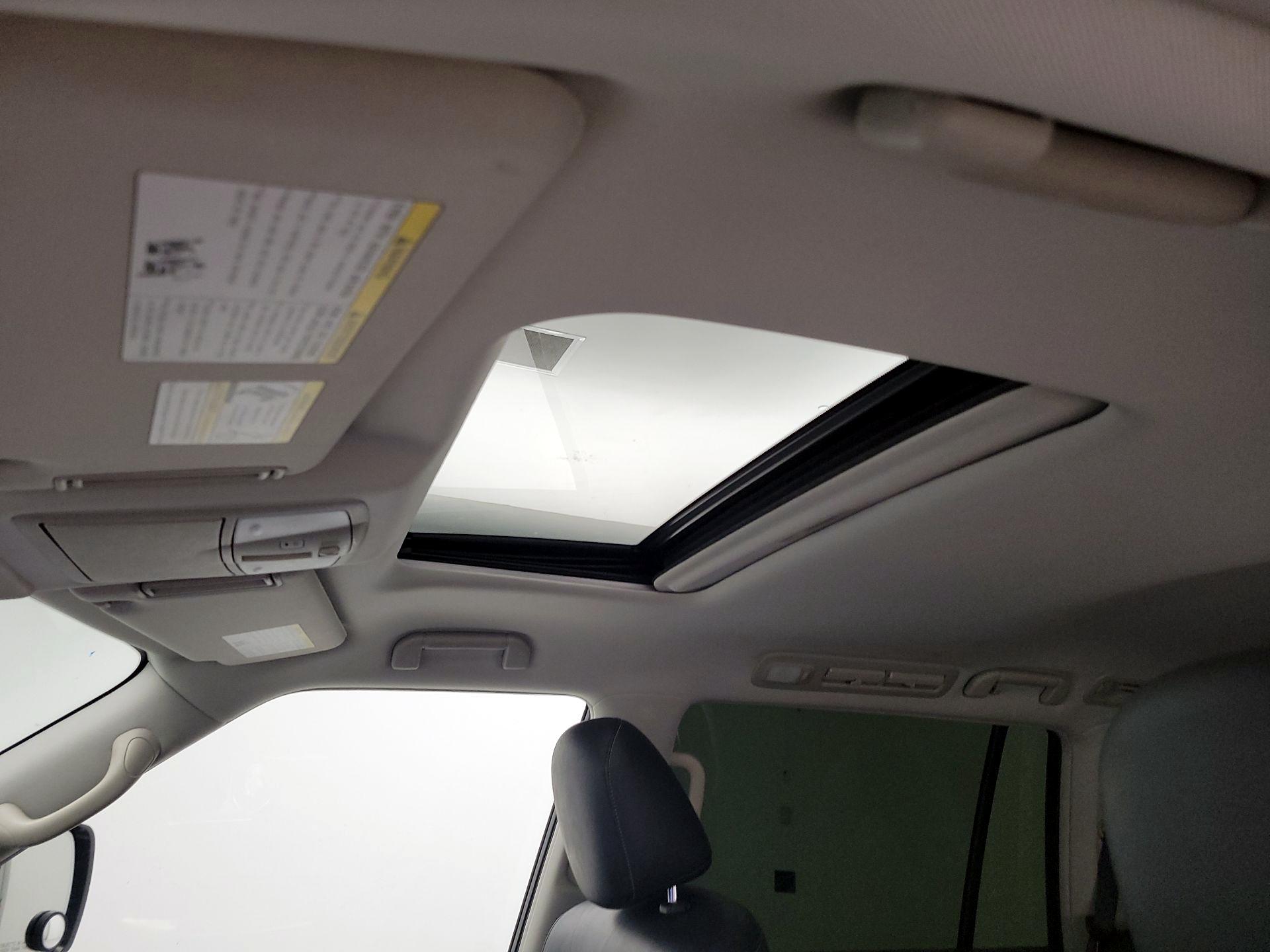 Thumbnail: 2018 INFINITI QX80 - 20