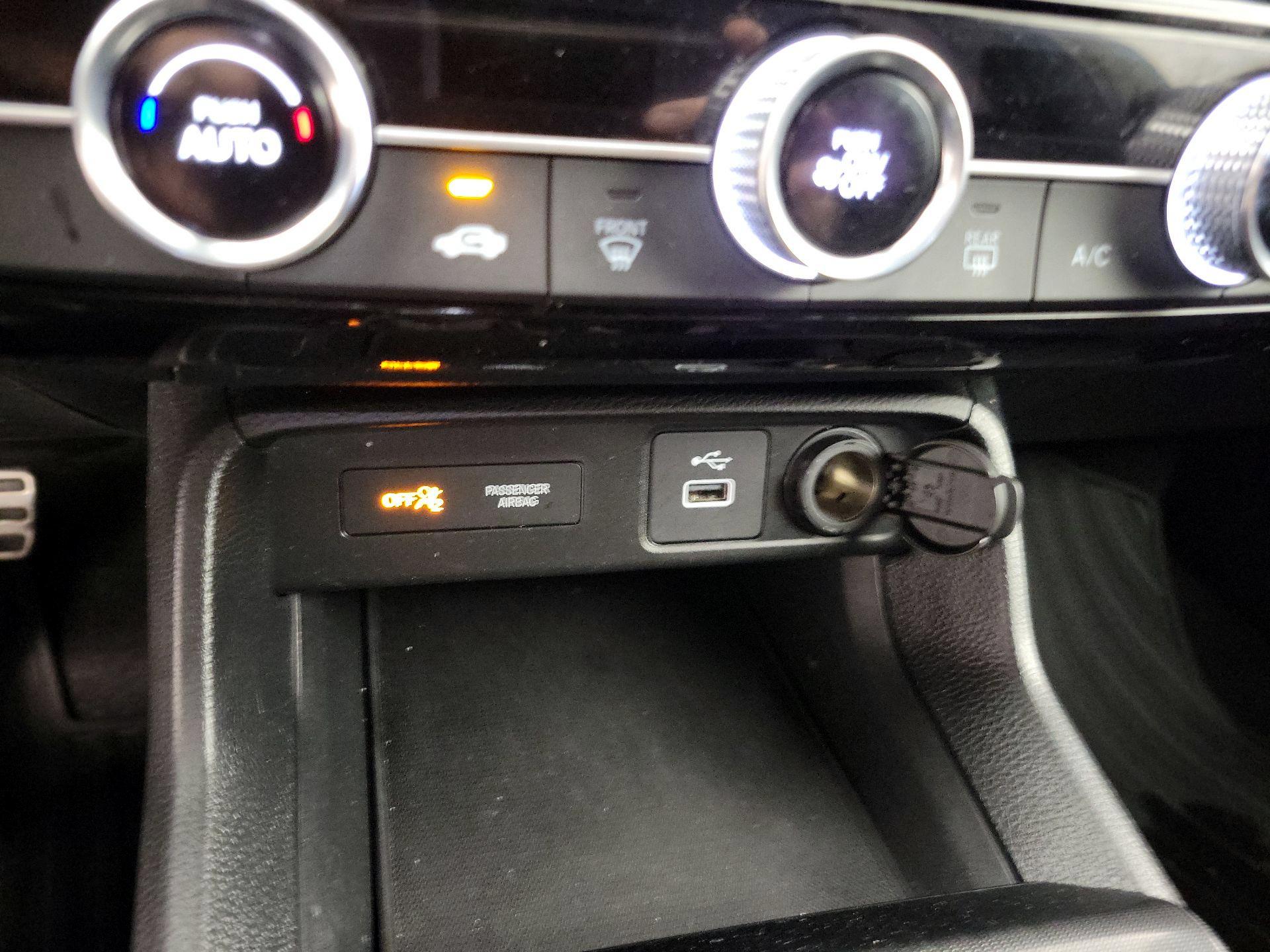 Thumbnail: 2024 Honda Civic - 18