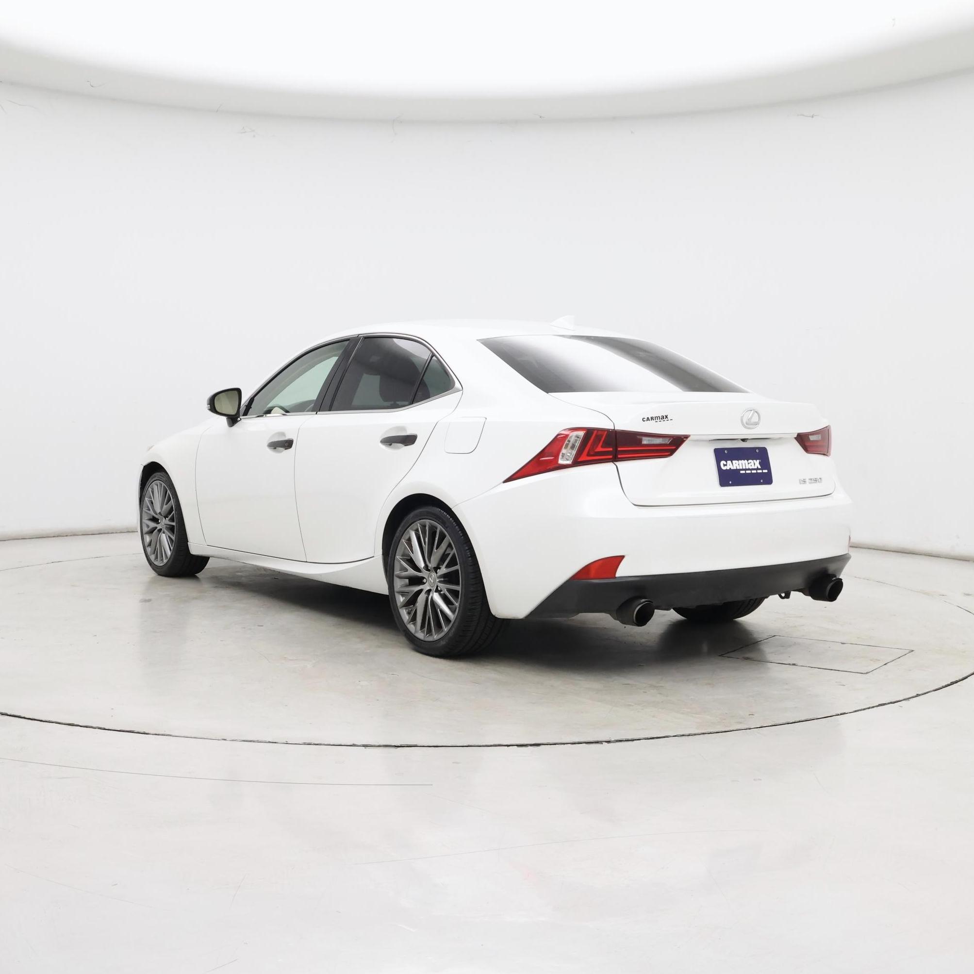 Thumbnail: 2014 Lexus IS - 2