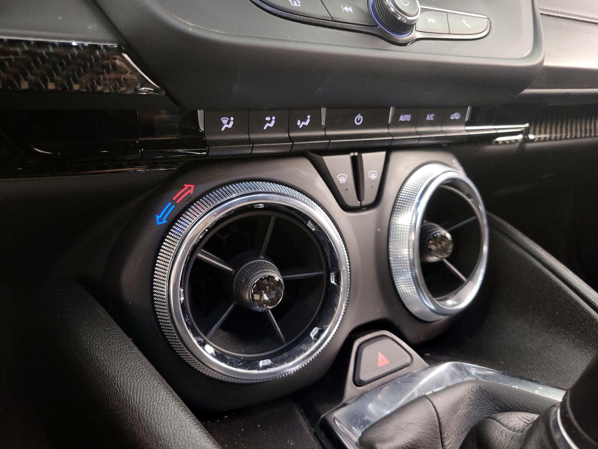 Thumbnail: 2021 Chevrolet Camaro - 15