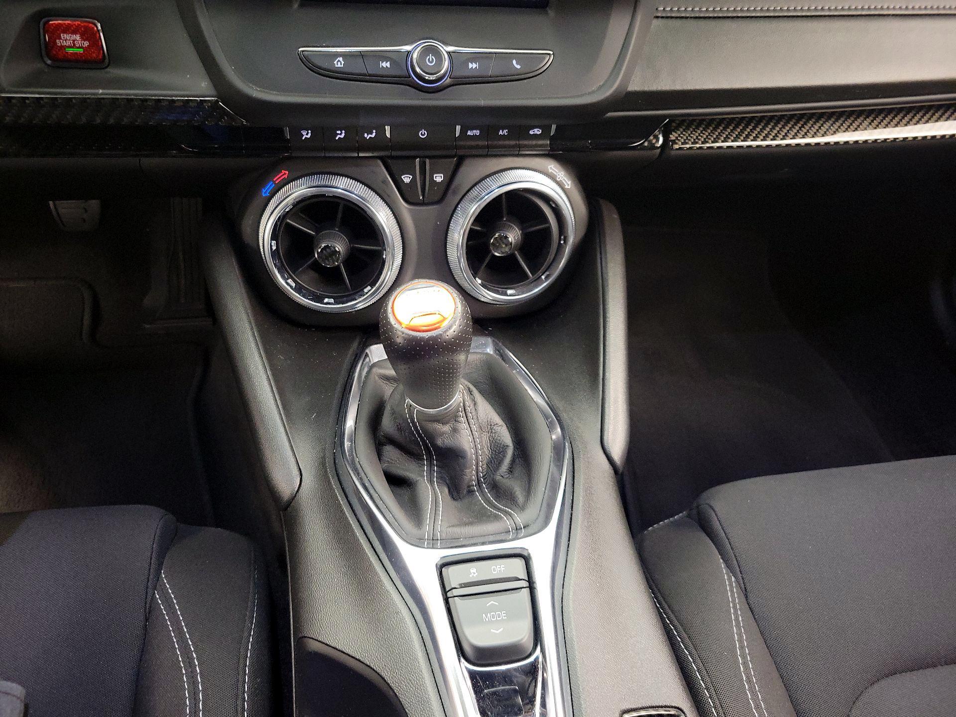 Thumbnail: 2021 Chevrolet Camaro - 16