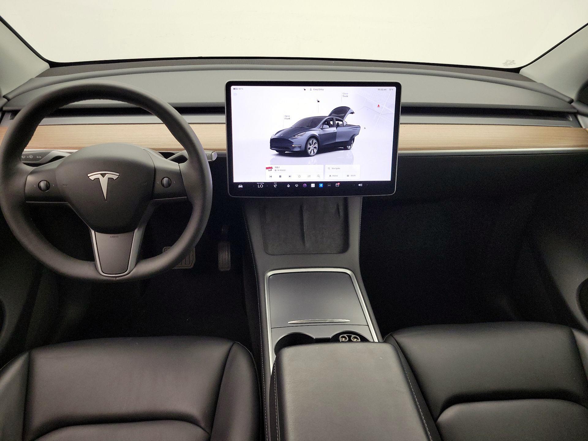 Thumbnail: 2023 Tesla Model Y - 9