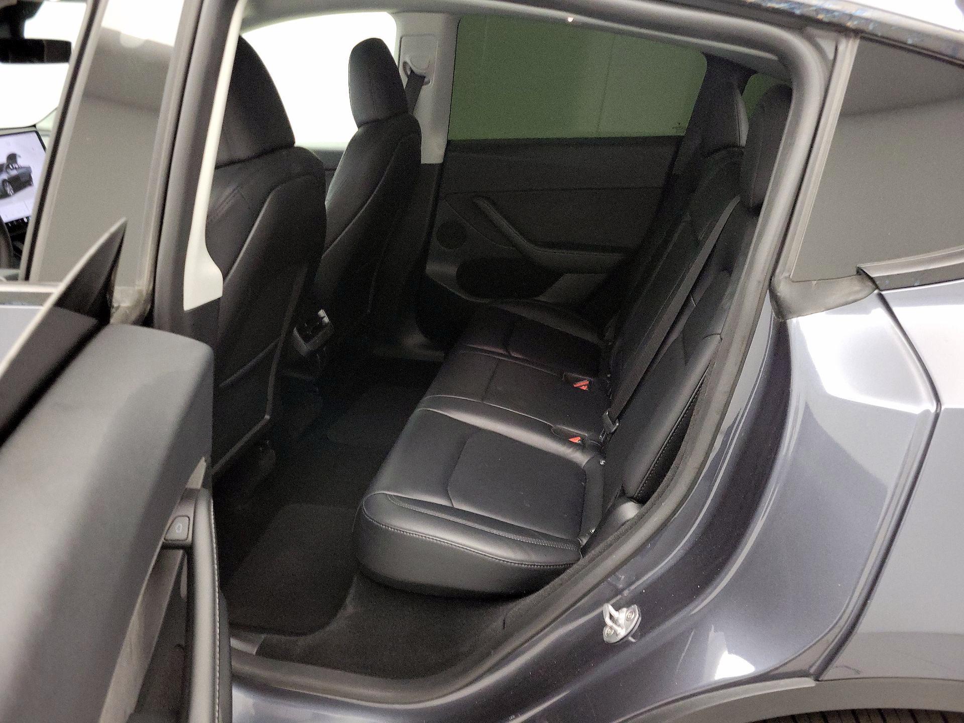 Thumbnail: 2023 Tesla Model Y - 19