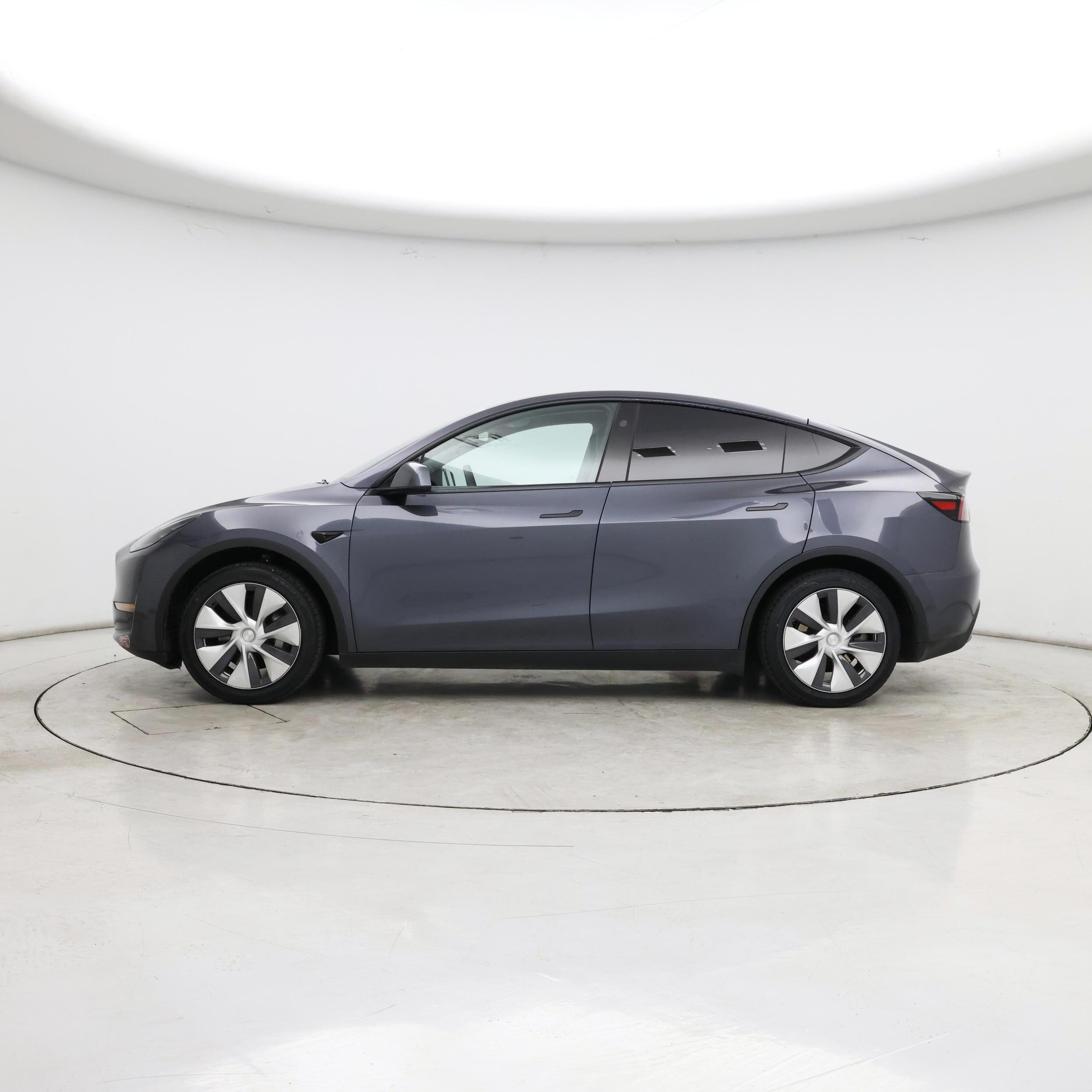 Thumbnail: 2023 Tesla Model Y - 3