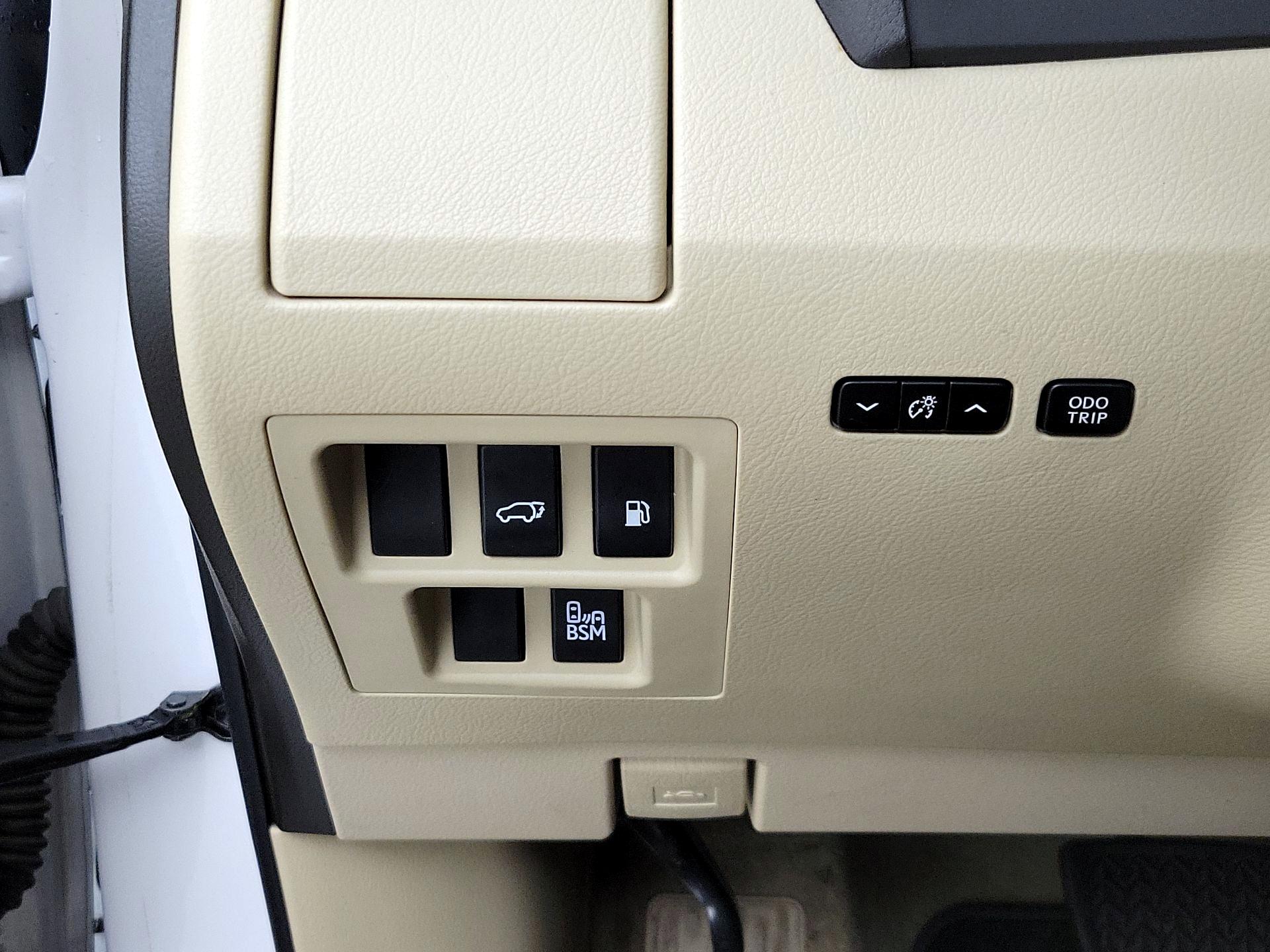 Thumbnail: 2014 Lexus RX - 13