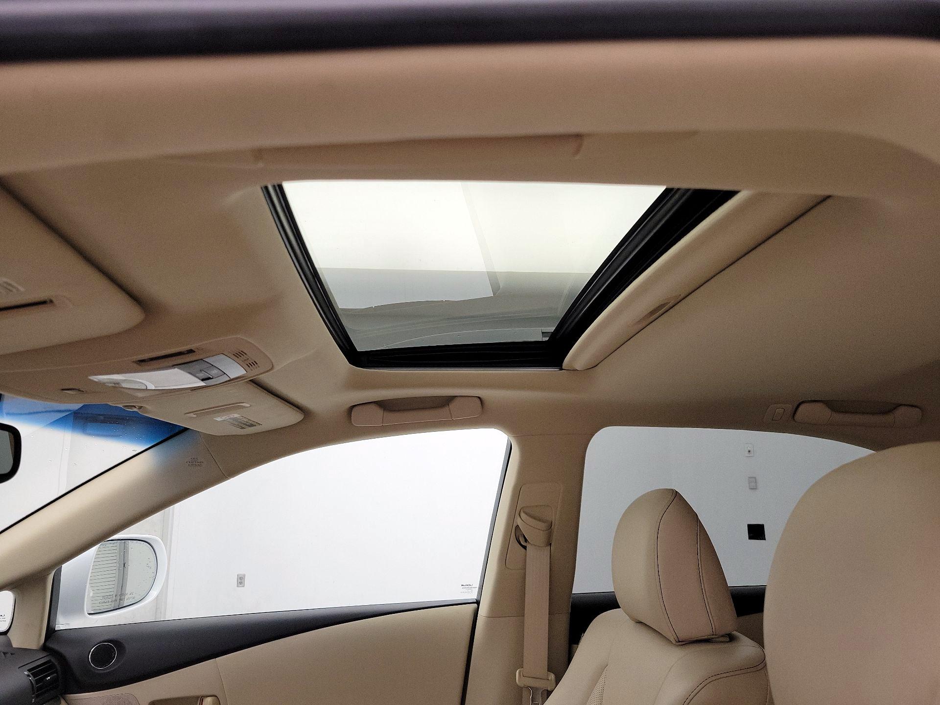 Thumbnail: 2014 Lexus RX - 20