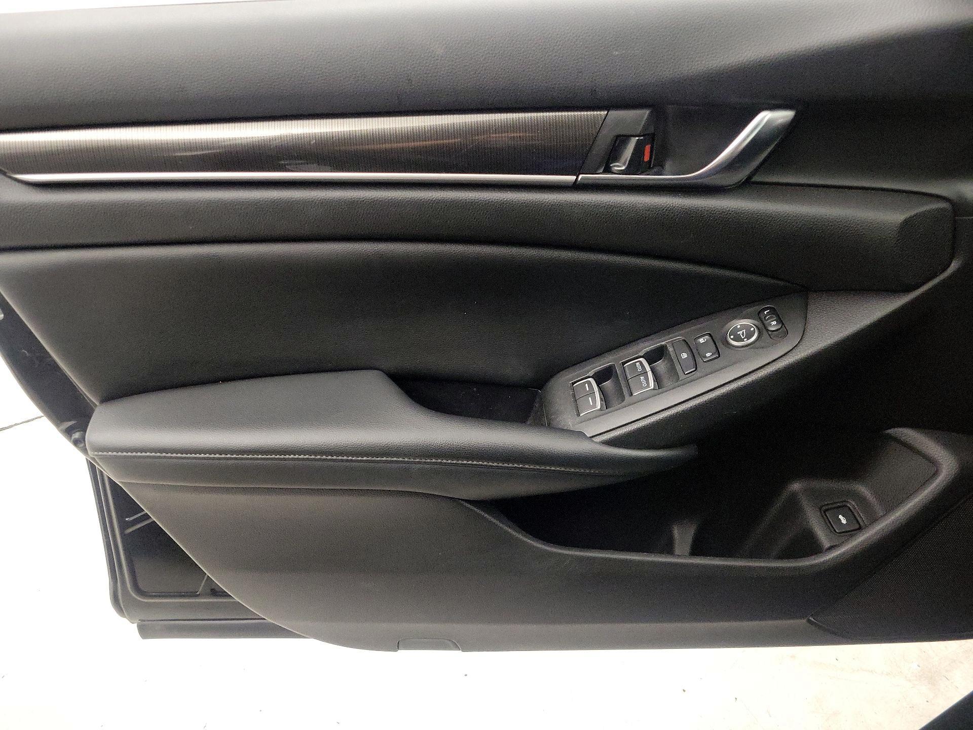 Thumbnail: 2021 Honda Accord - 12