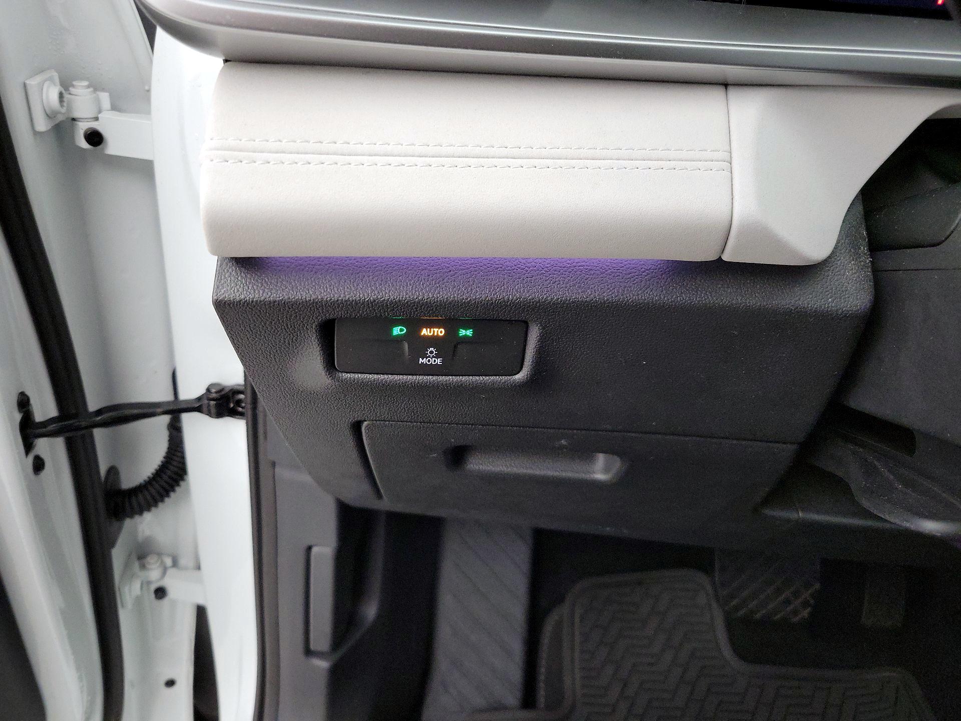 Thumbnail: 2025 Volkswagen Tiguan - 13