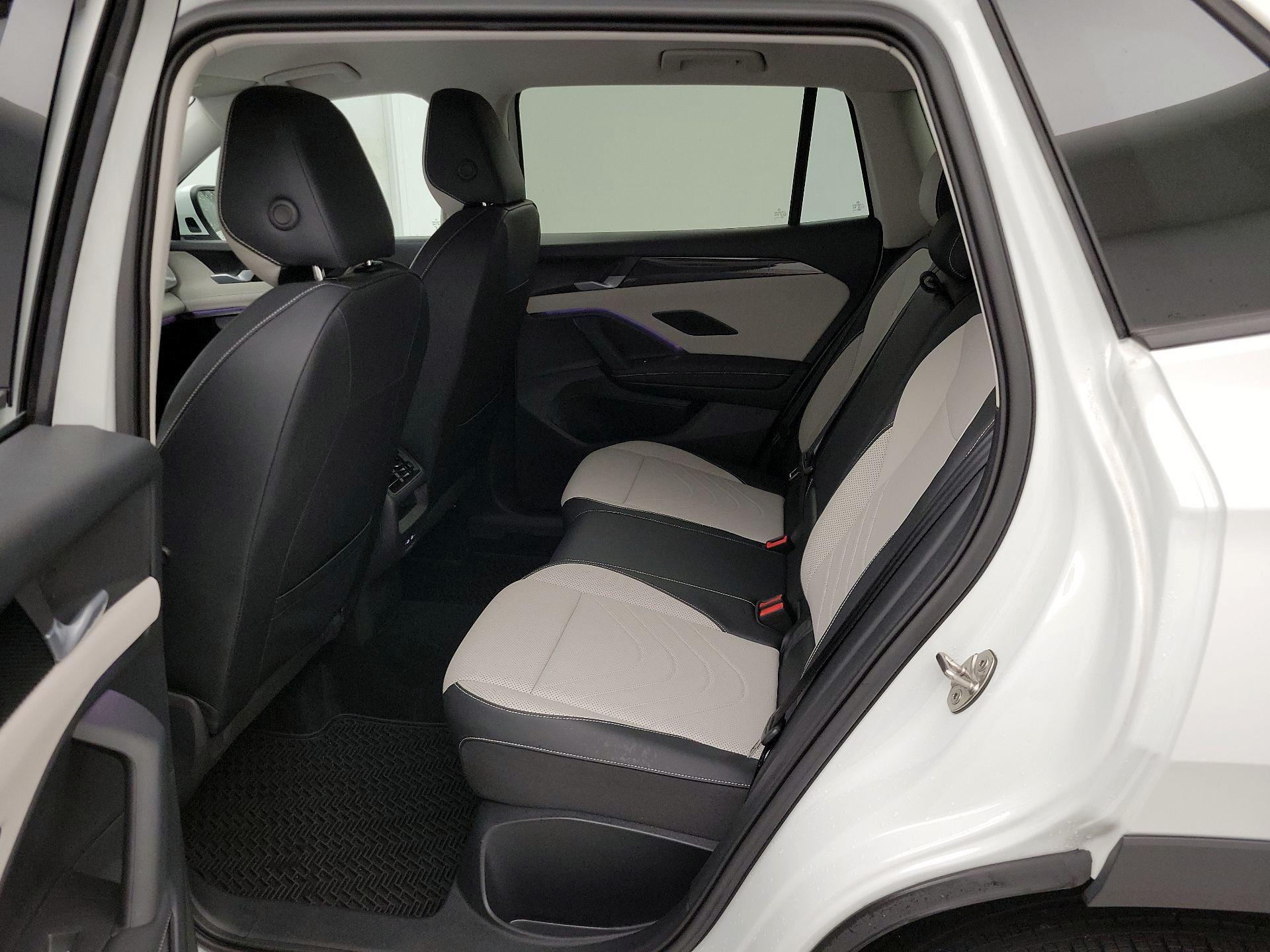 Thumbnail: 2025 Volkswagen Tiguan - 19