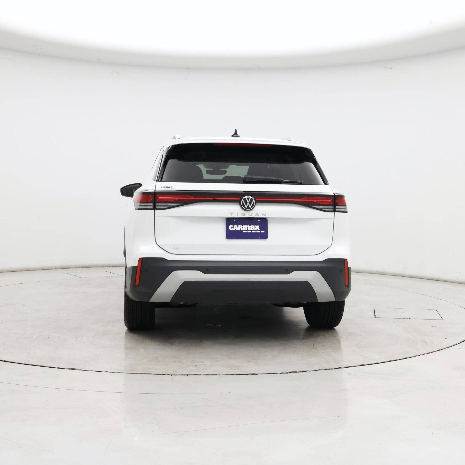 Thumbnail: 2025 Volkswagen Tiguan - 6