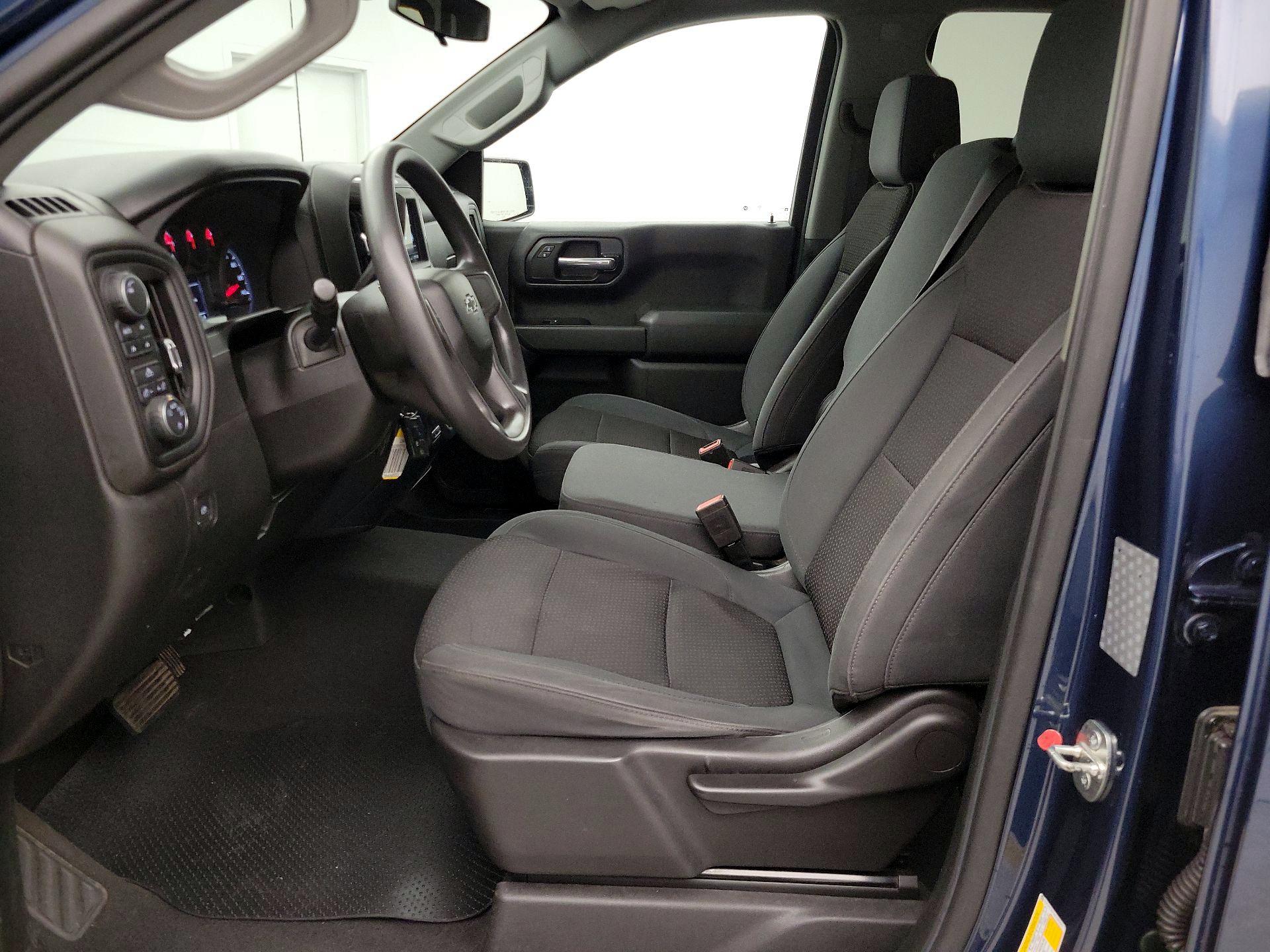 Thumbnail: 2019 Chevrolet Silverado 1500 - 11