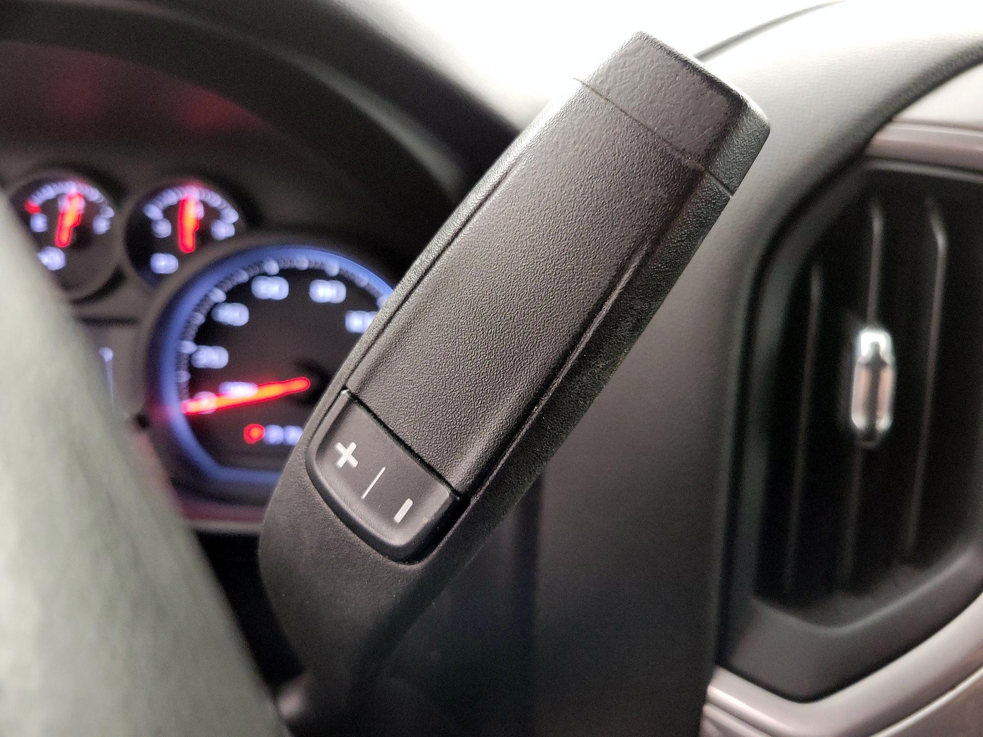 Thumbnail: 2019 Chevrolet Silverado 1500 - 17