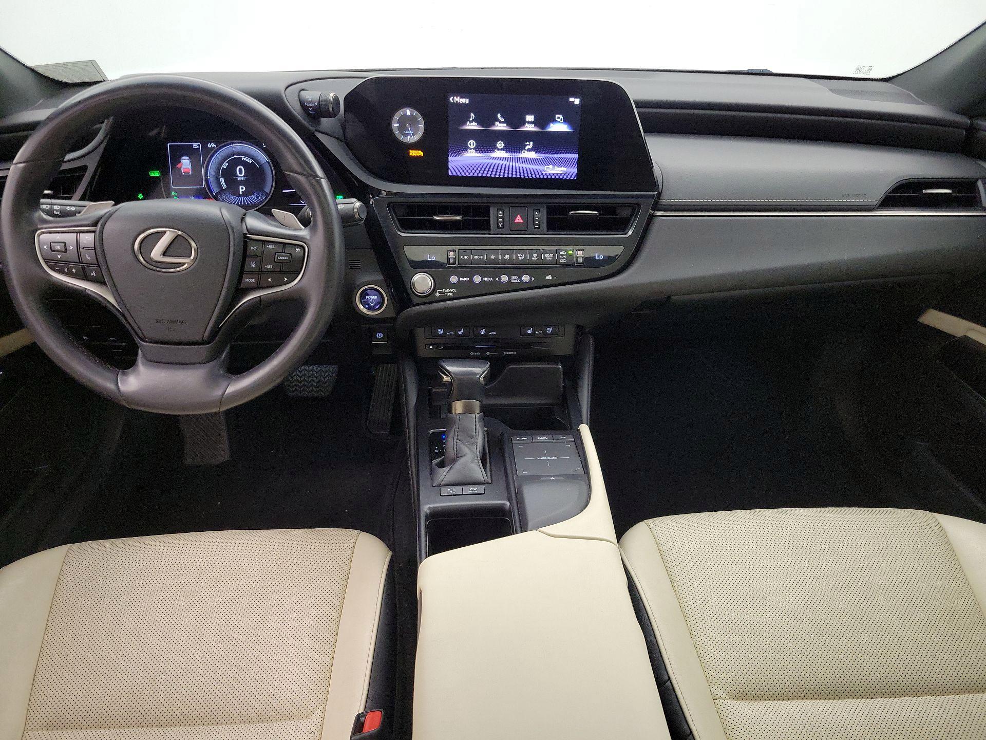 Thumbnail: 2022 Lexus ES - 9