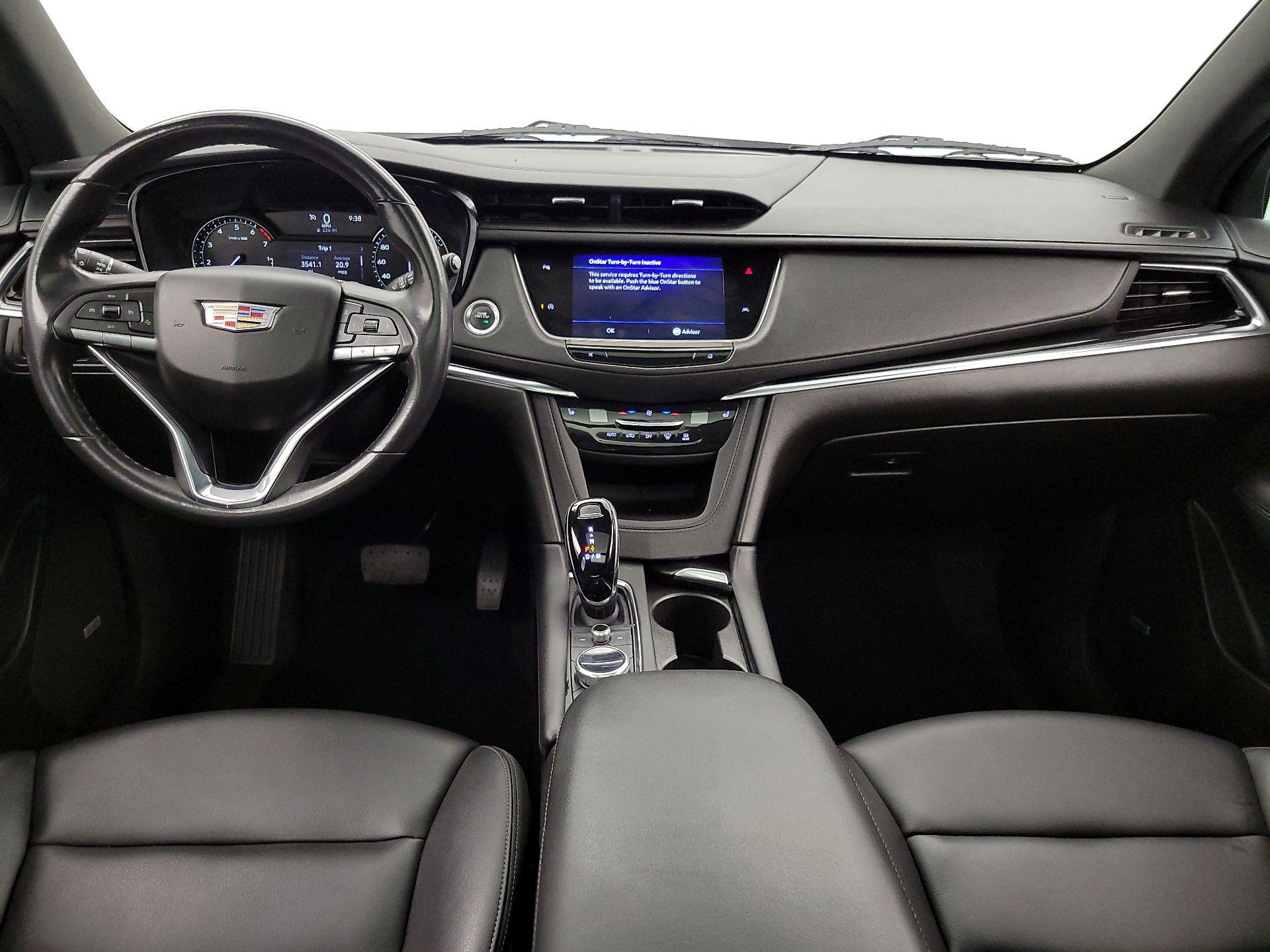 Thumbnail: 2022 Cadillac XT6 - 9