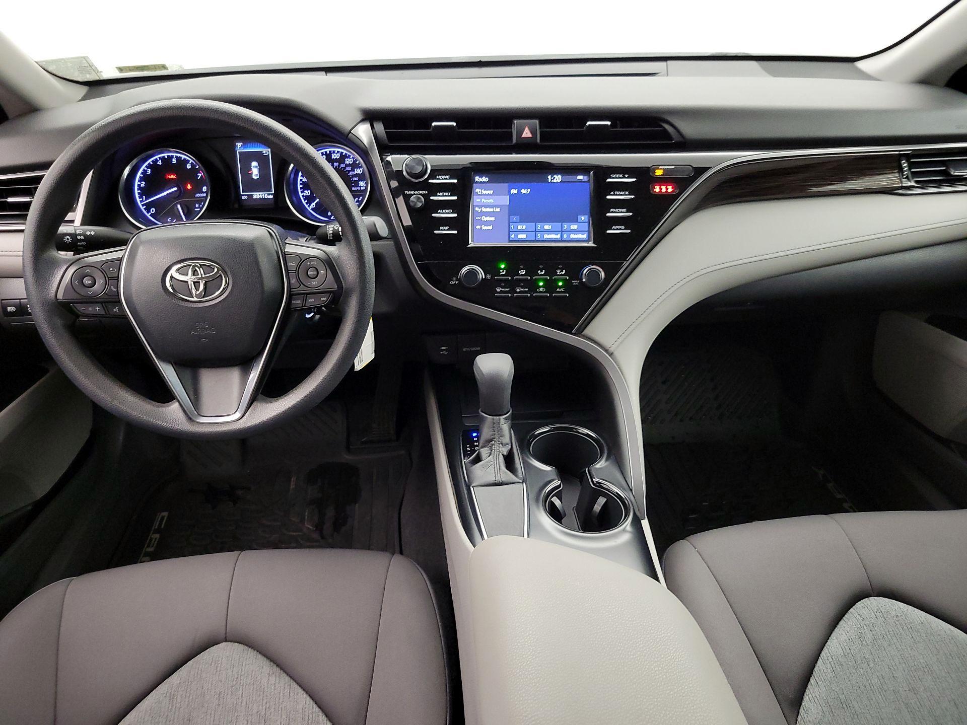 Thumbnail: 2019 Toyota Camry - 9