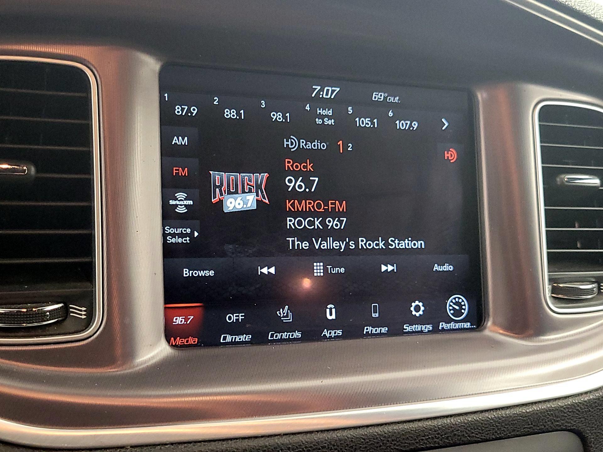 Thumbnail: 2021 Dodge Charger - 15