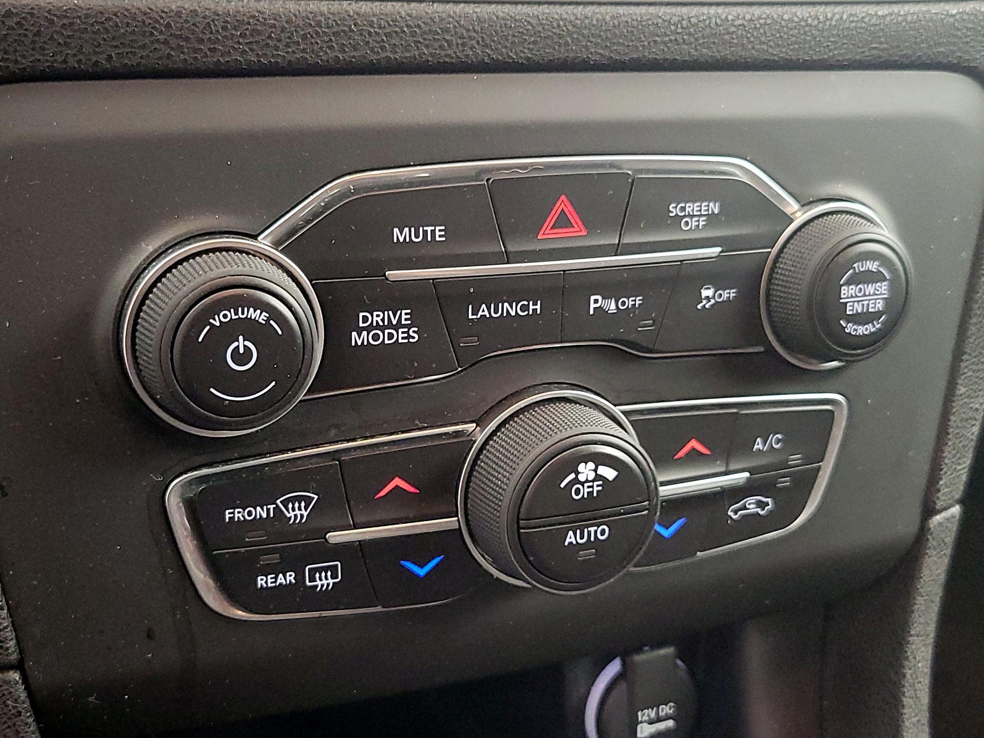 Thumbnail: 2021 Dodge Charger - 16