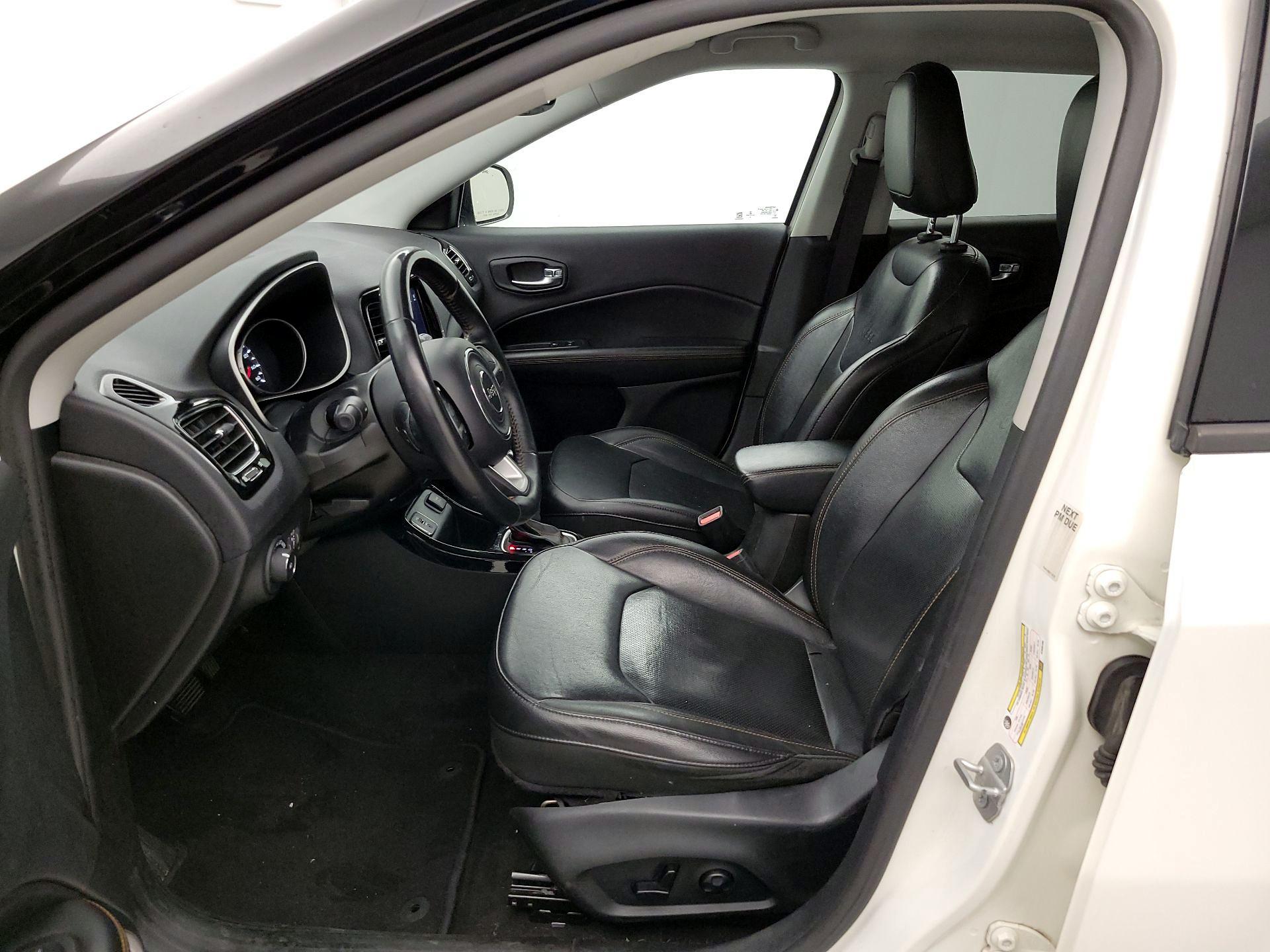 Thumbnail: 2019 Jeep Compass - 11