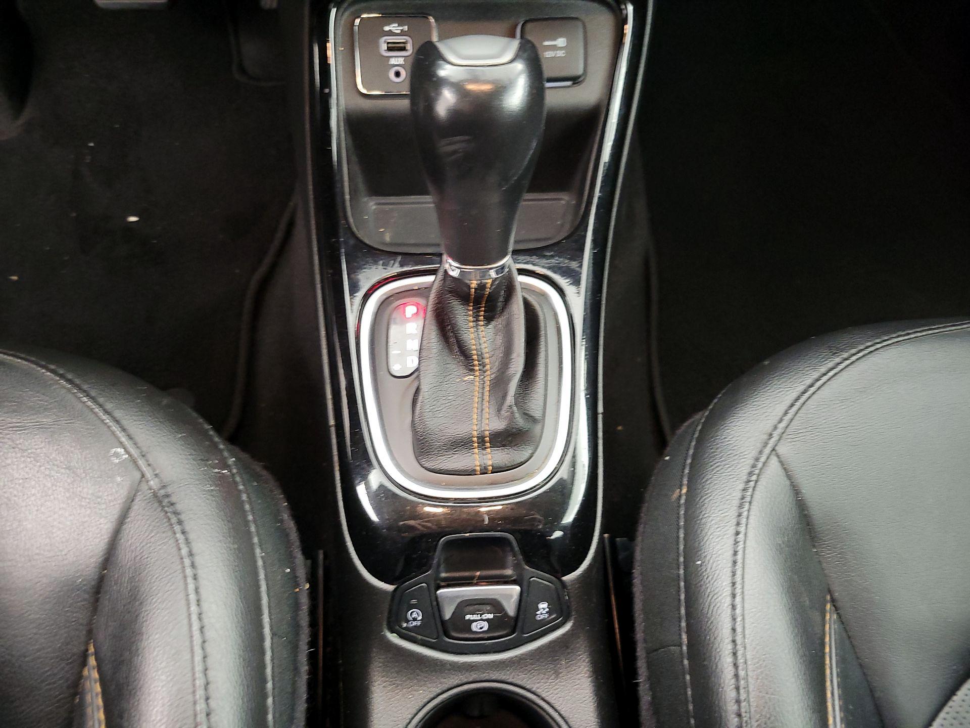 Thumbnail: 2019 Jeep Compass - 17