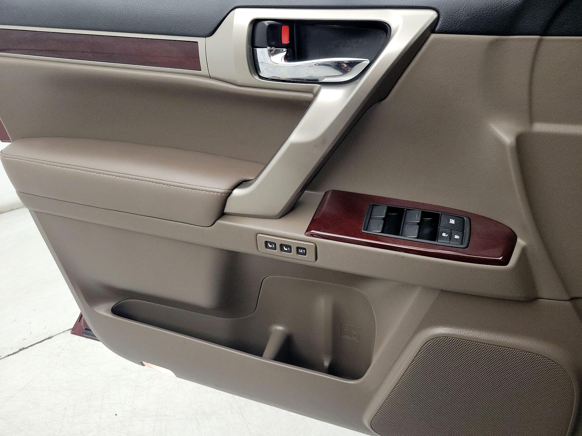 Thumbnail: 2018 Lexus GX - 12