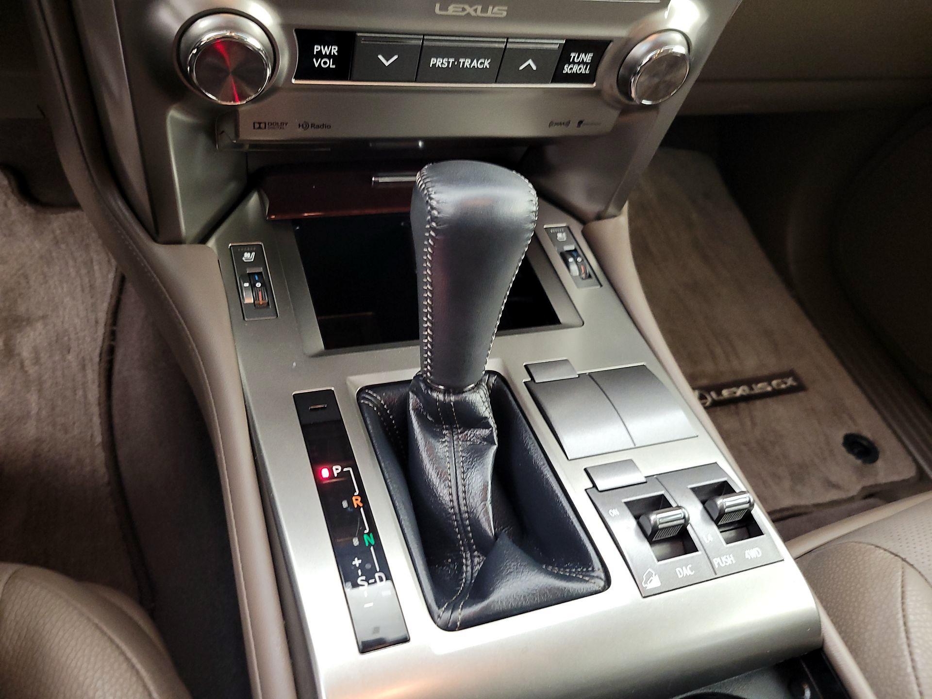 Thumbnail: 2018 Lexus GX - 18