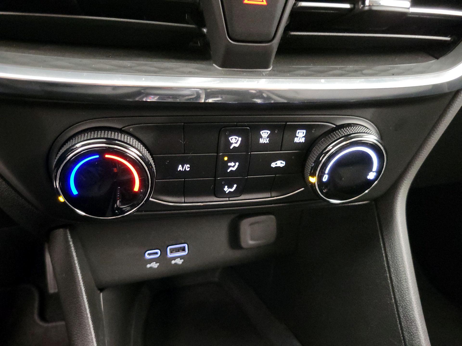 Thumbnail: 2025 Buick Encore GX - 16