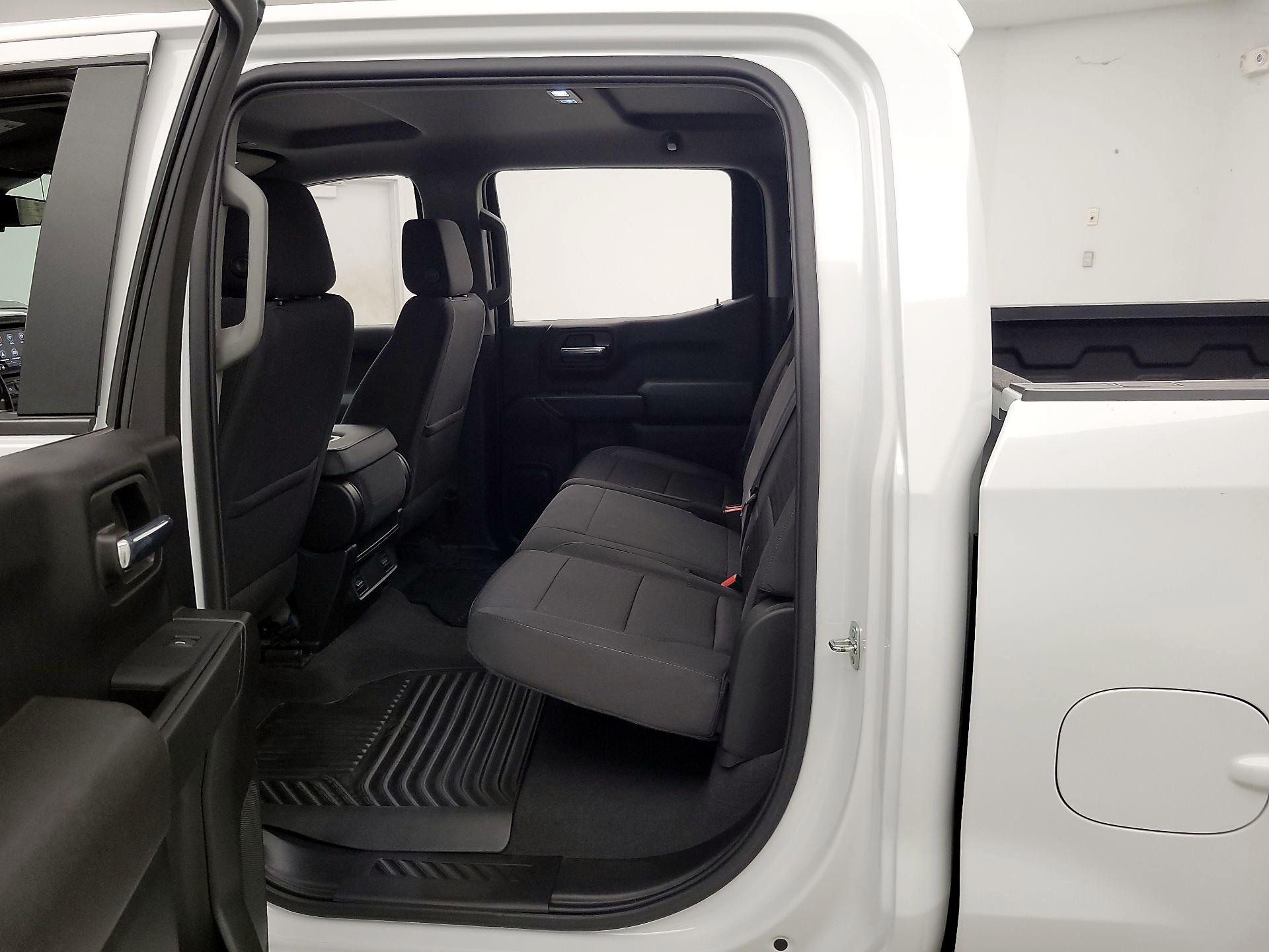 Thumbnail: 2022 Chevrolet Silverado 1500 - 19