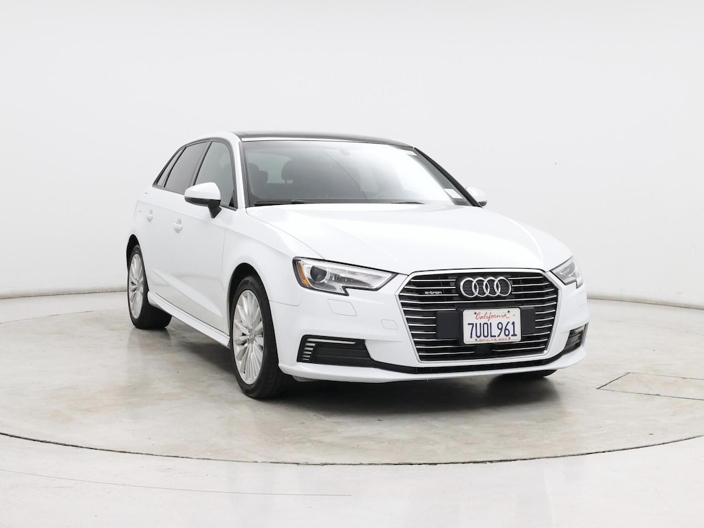 Audi A3 Sportback e-tron 1.4T Premium FWD