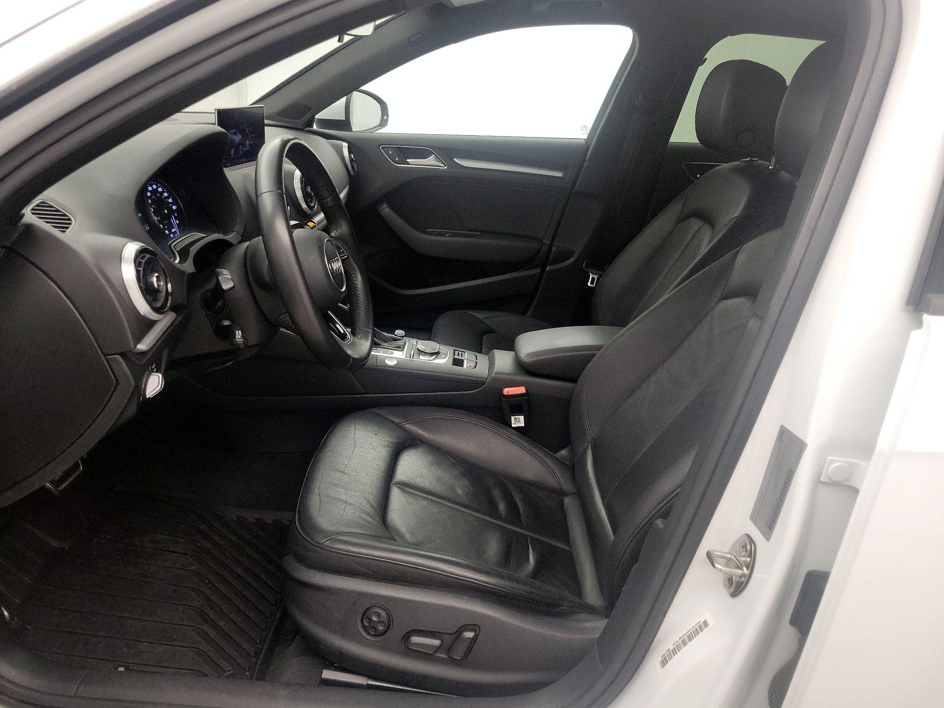 Thumbnail: 2017 Audi A3 - 11