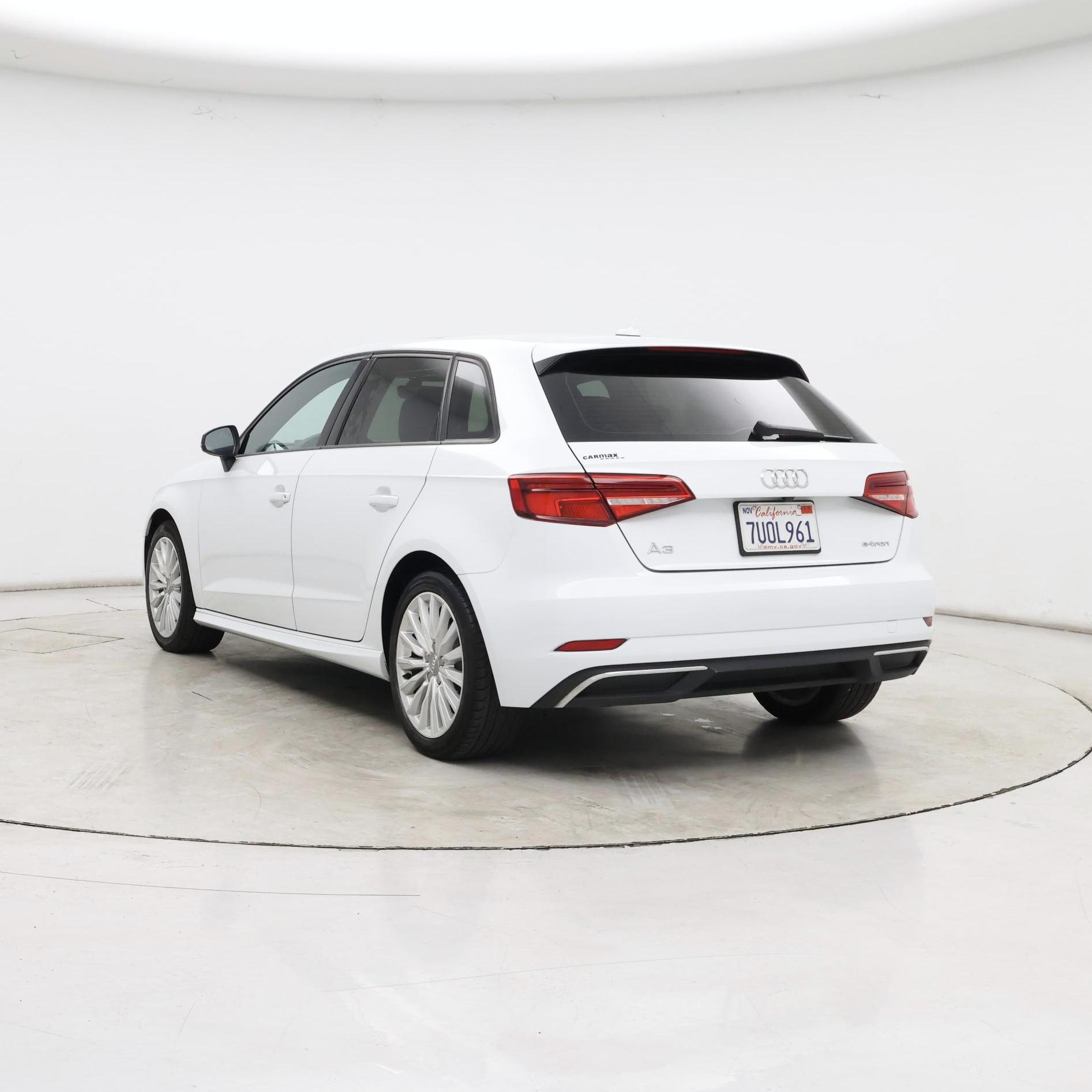 Thumbnail: 2017 Audi A3 - 2