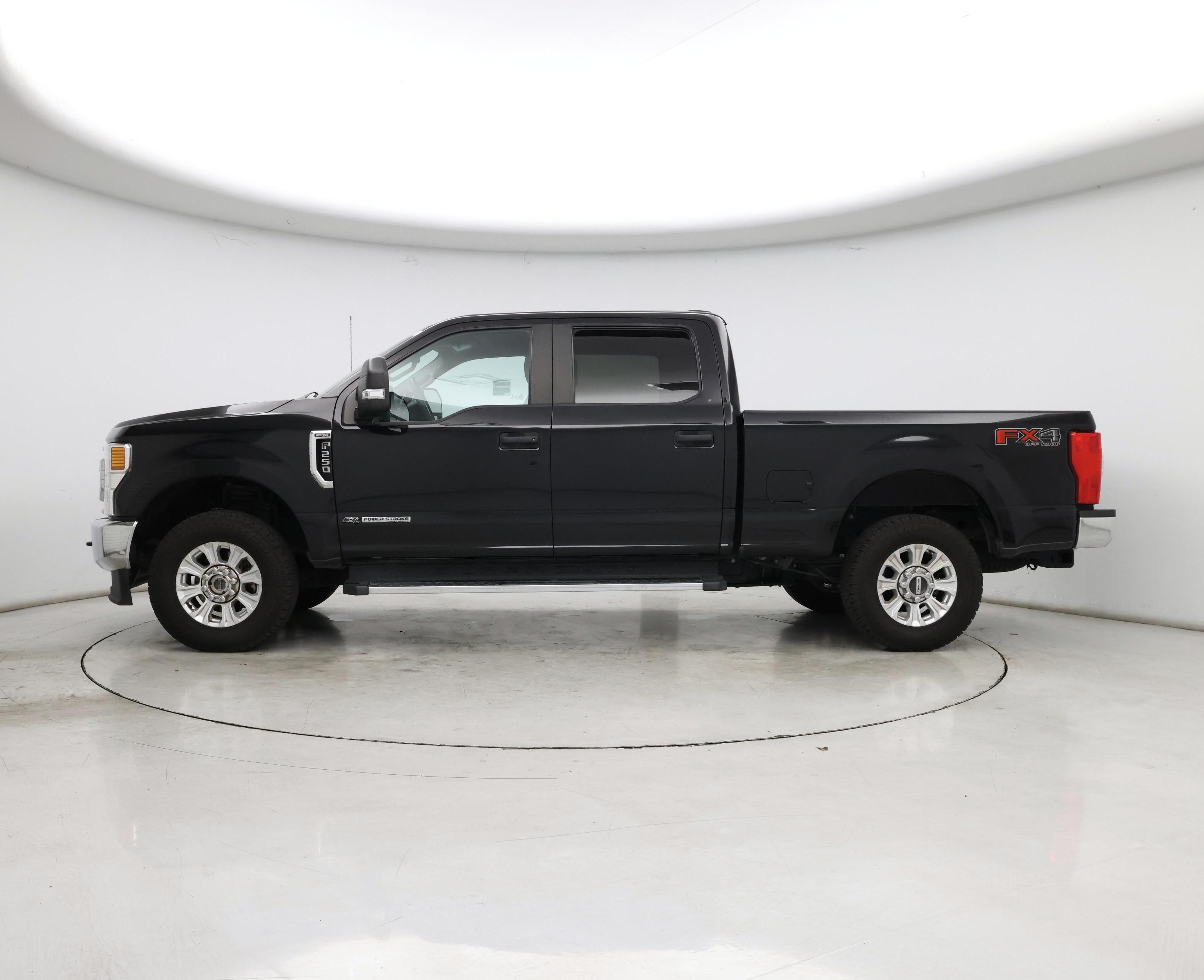 Thumbnail: 2022 Ford F-250 - 3